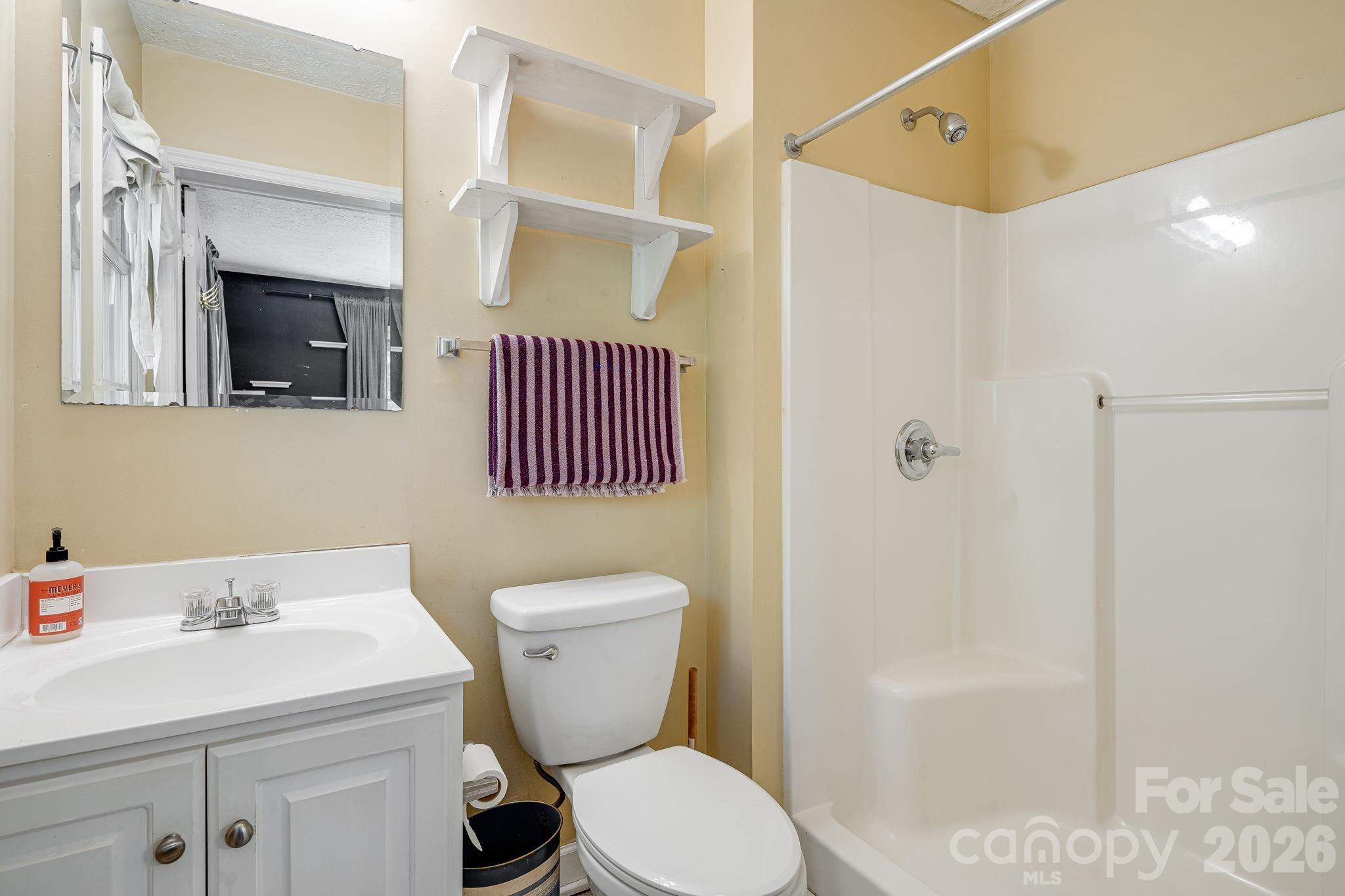 218 Appalachian Way — Asheville
