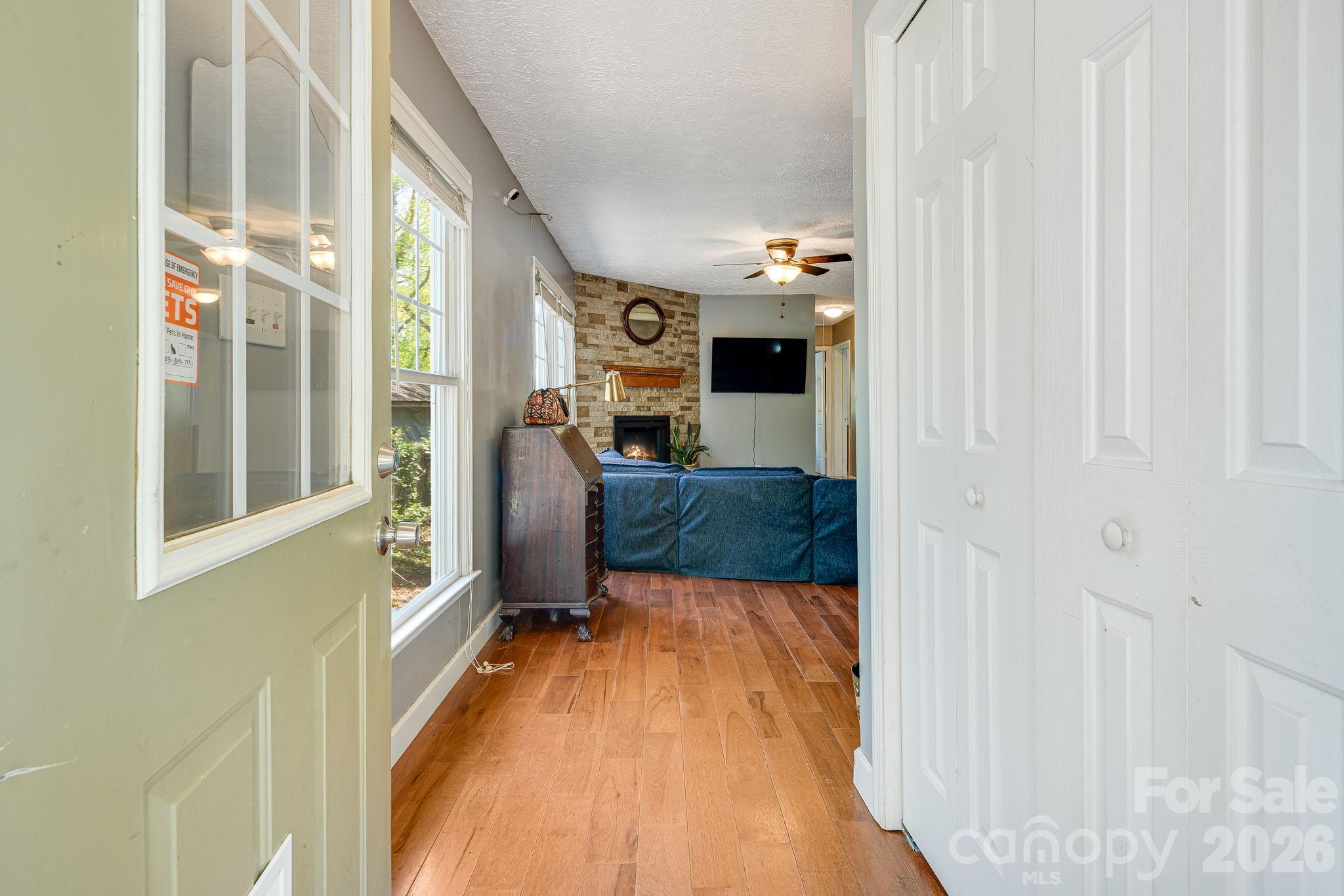 218 Appalachian Way — Asheville
