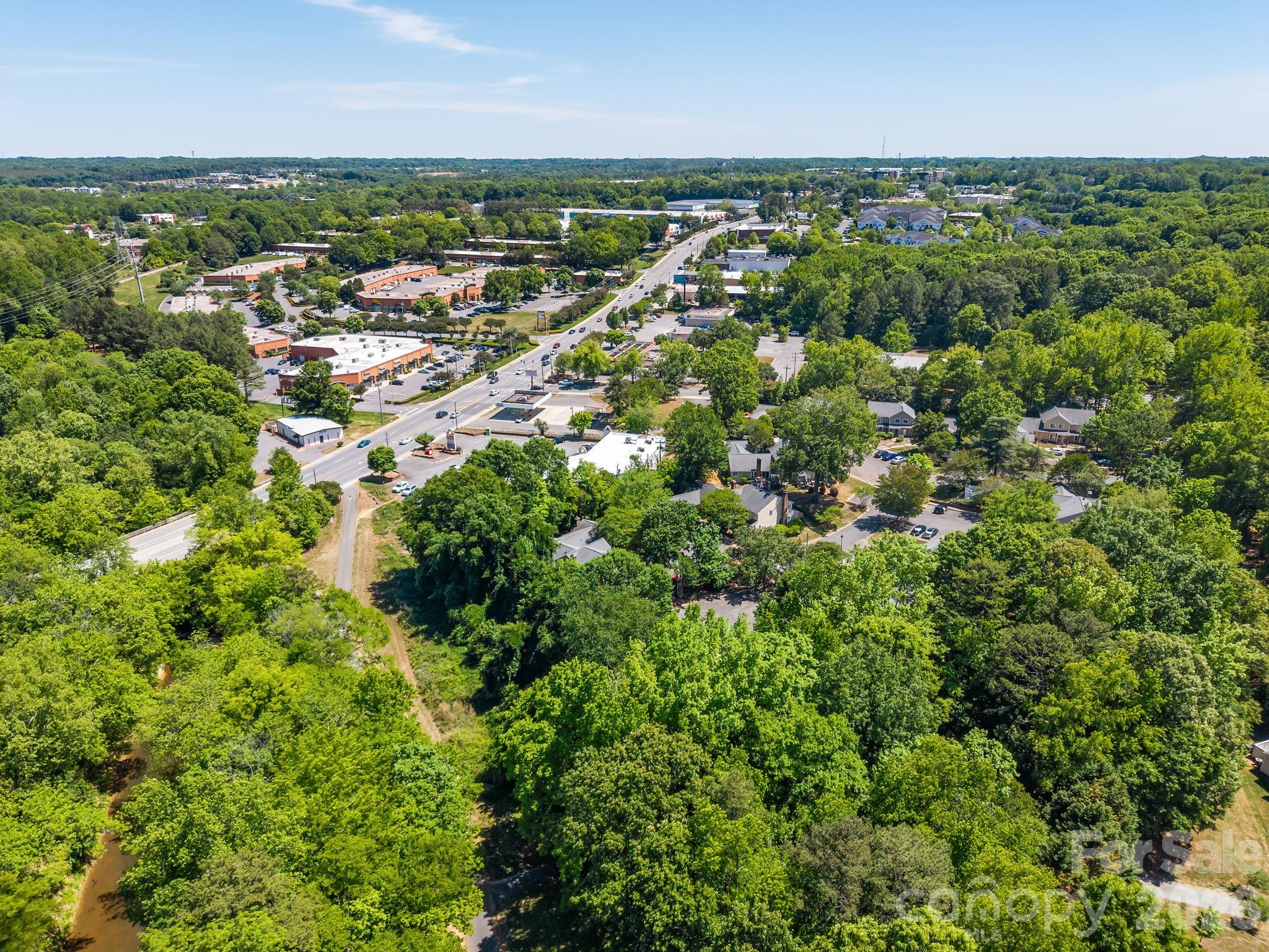 1057 Sardis Cove Drive — Charlotte