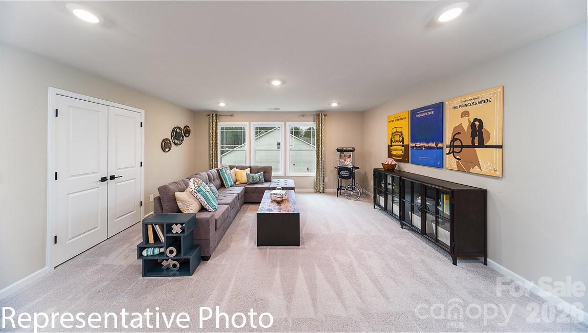 108 Rhuidean Court — Troutman