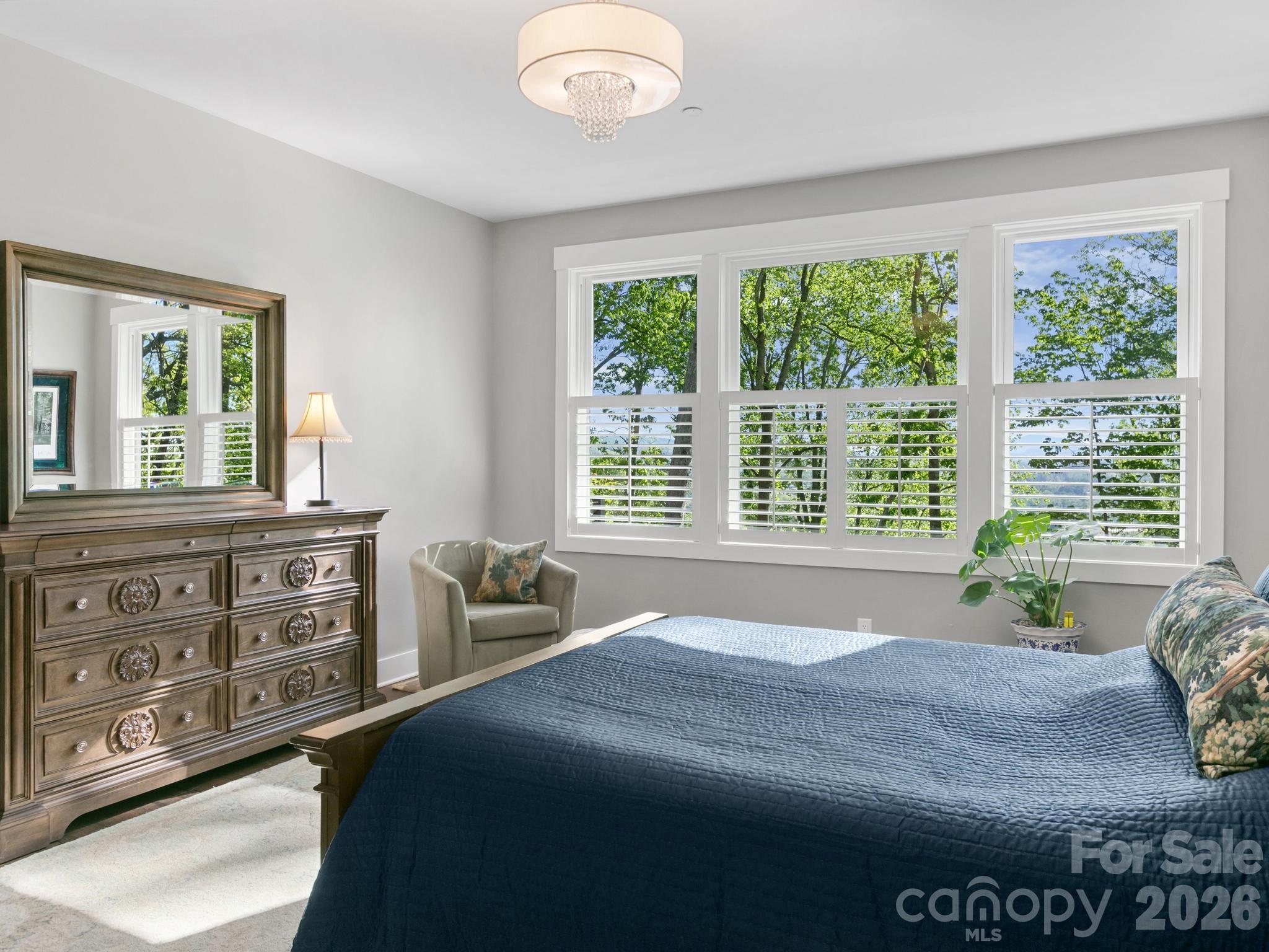 199 Garnet Way — Hendersonville