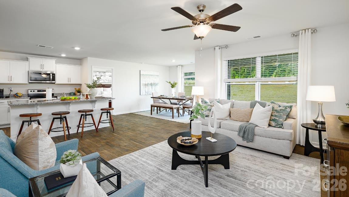 3826 Maxwell Henry Lane NW — Conover