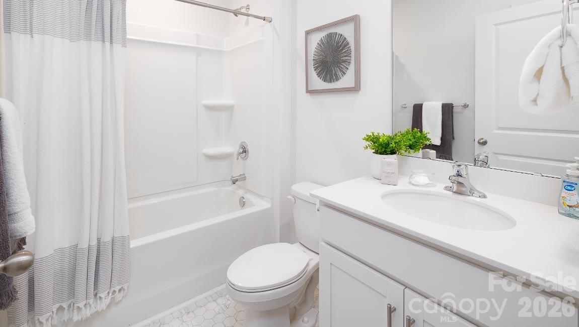 3826 Maxwell Henry Lane NW — Conover