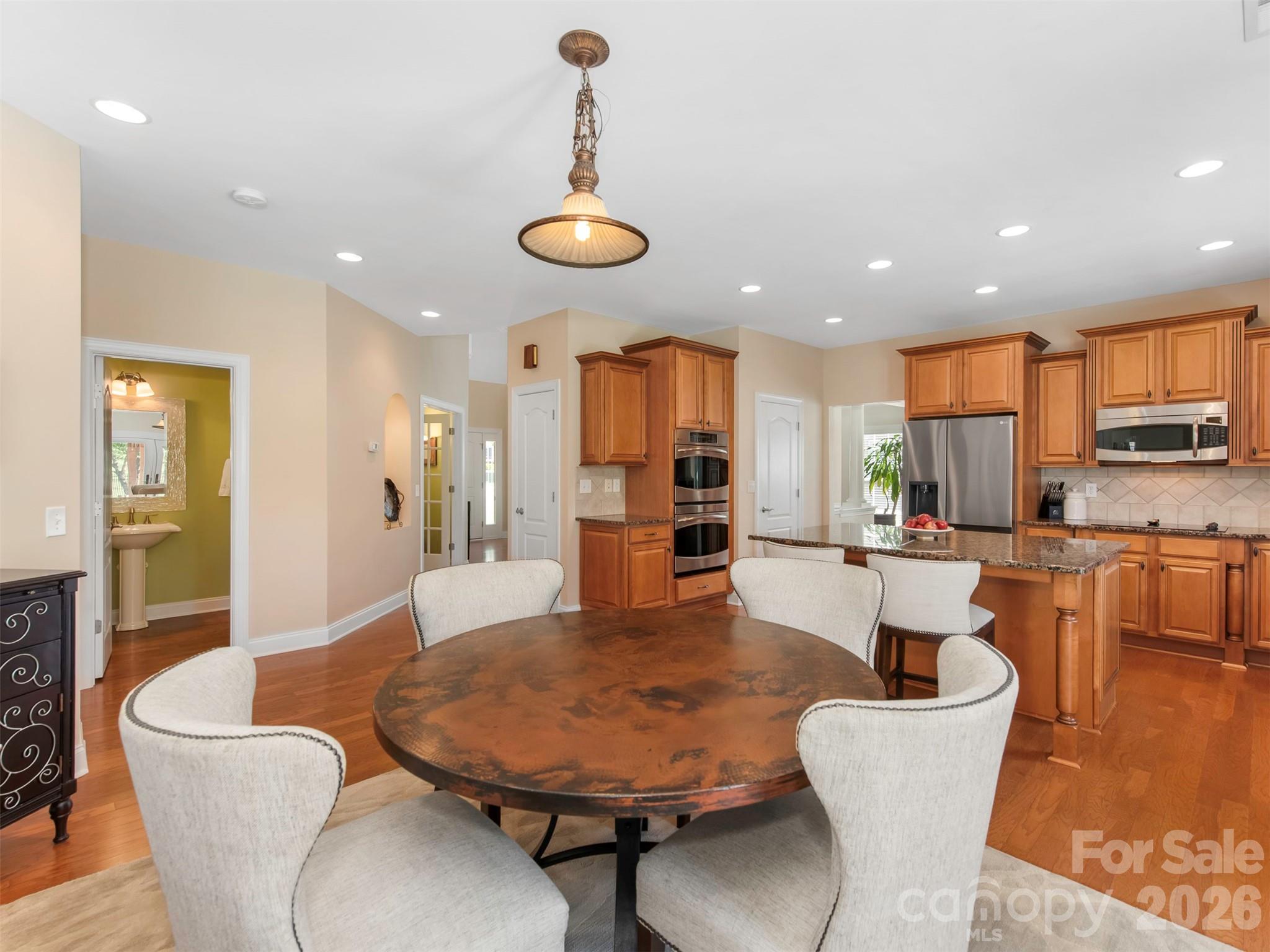 8638 Savannah Road — Harrisburg