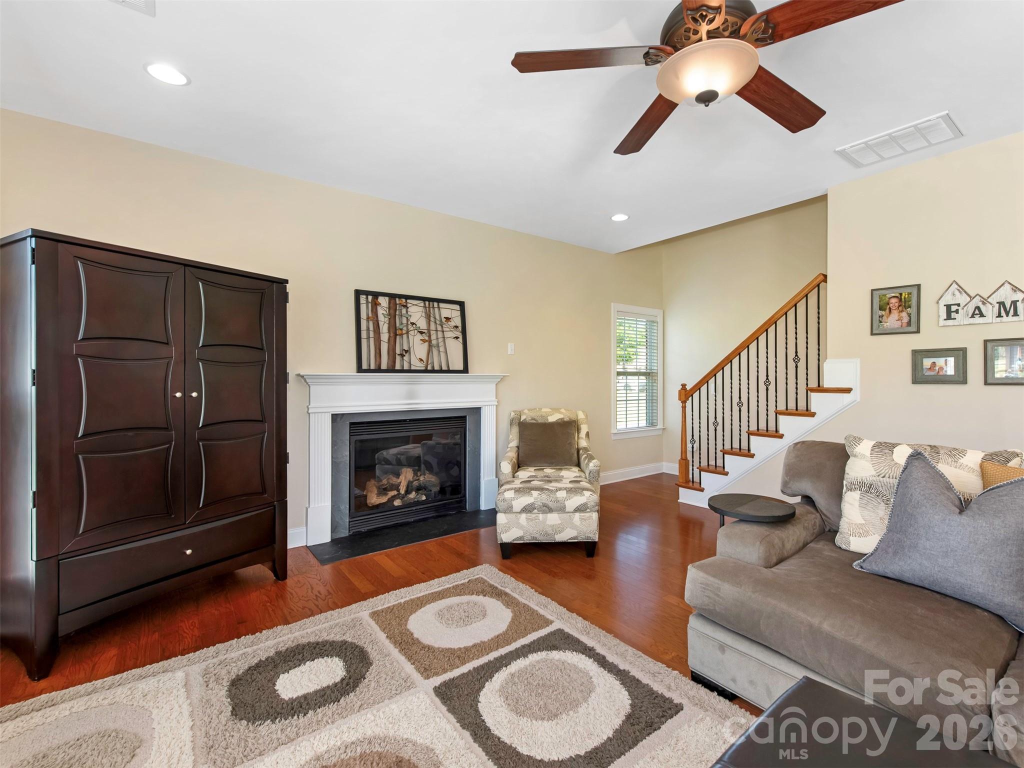 8638 Savannah Road — Harrisburg