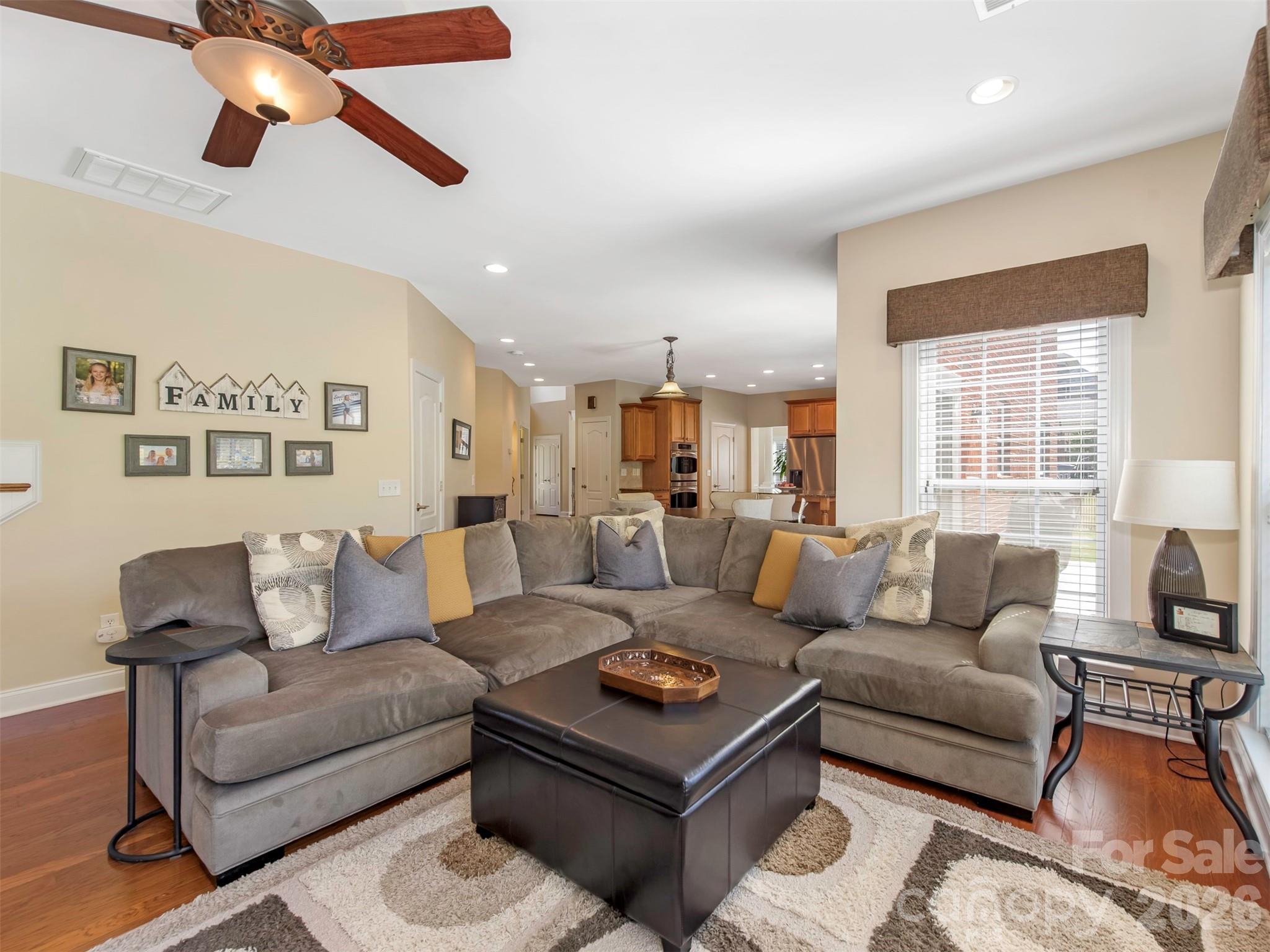 8638 Savannah Road — Harrisburg