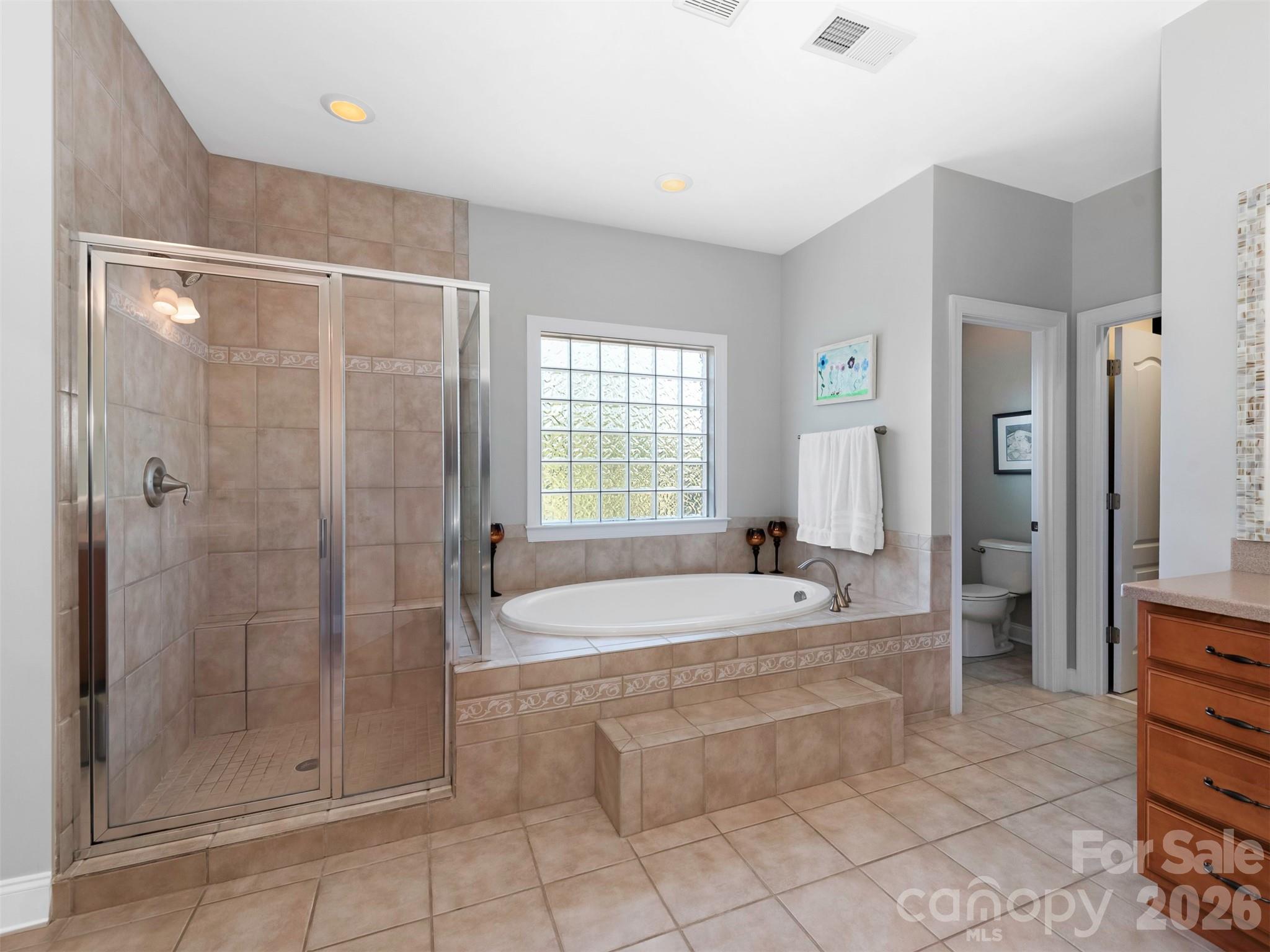 8638 Savannah Road — Harrisburg