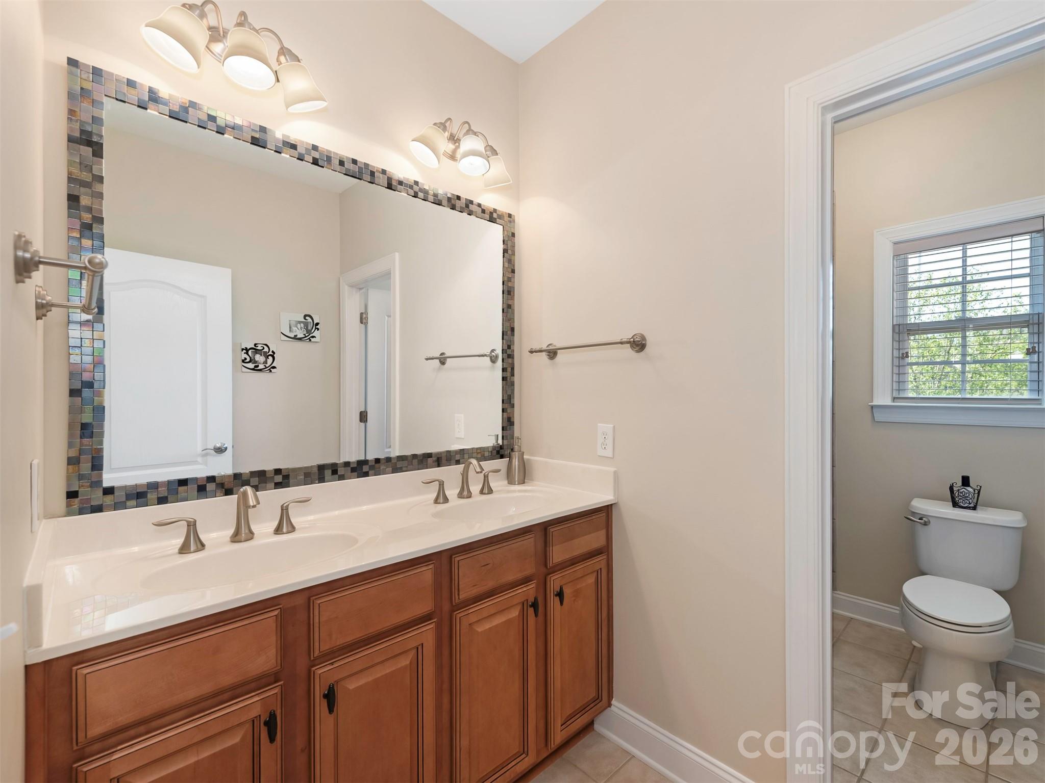8638 Savannah Road — Harrisburg