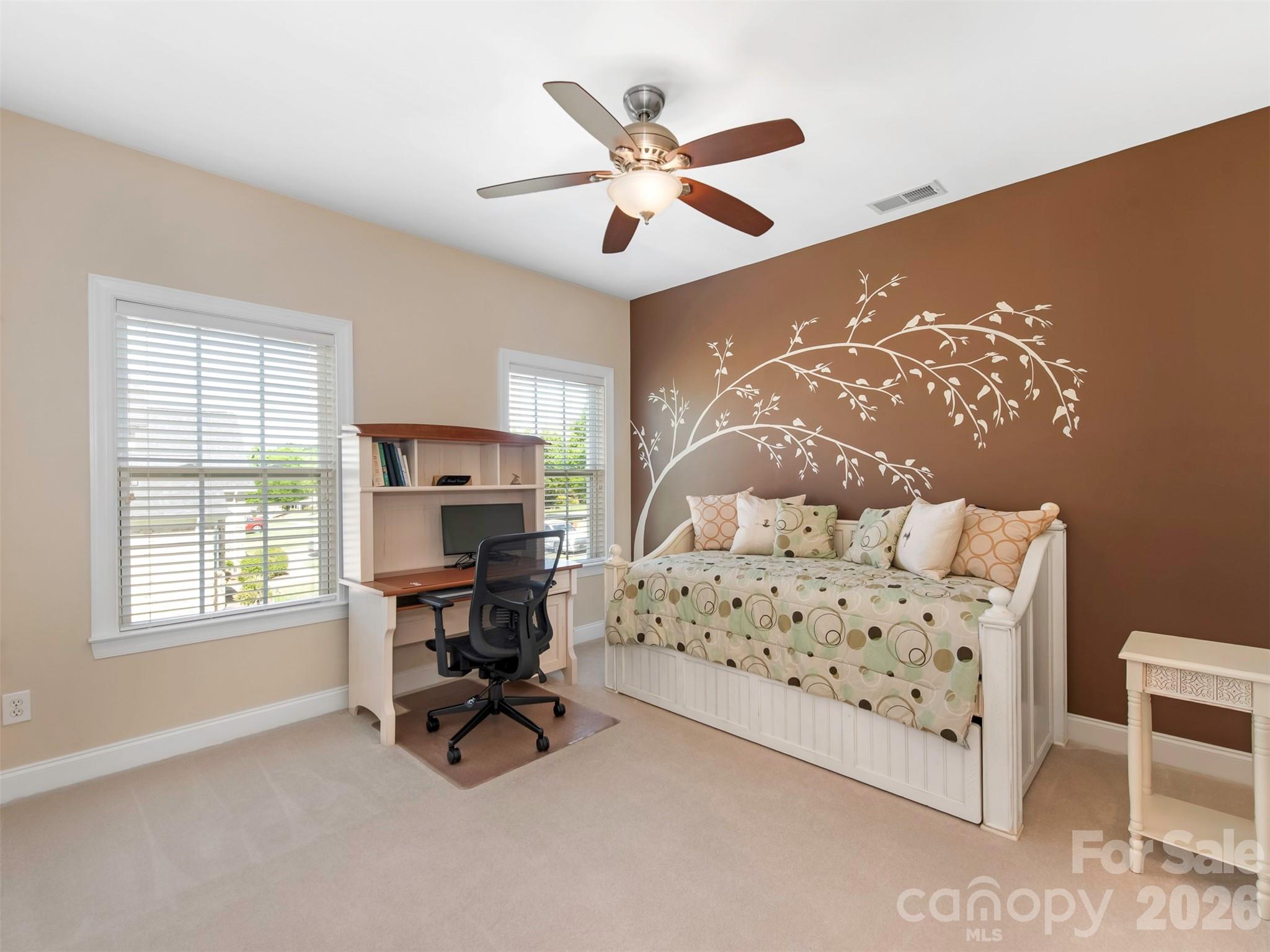 8638 Savannah Road — Harrisburg