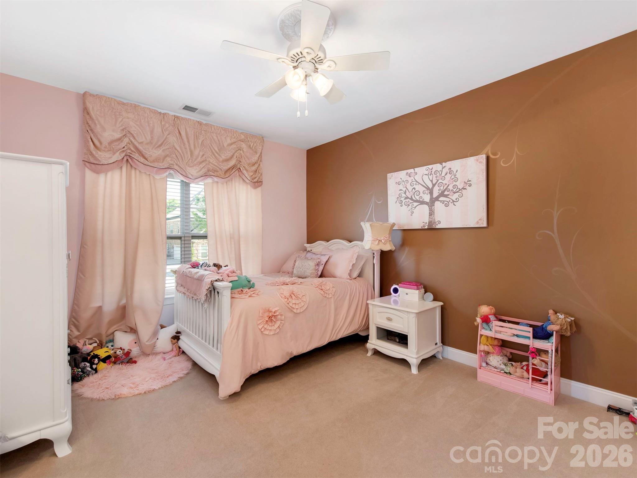 8638 Savannah Road — Harrisburg