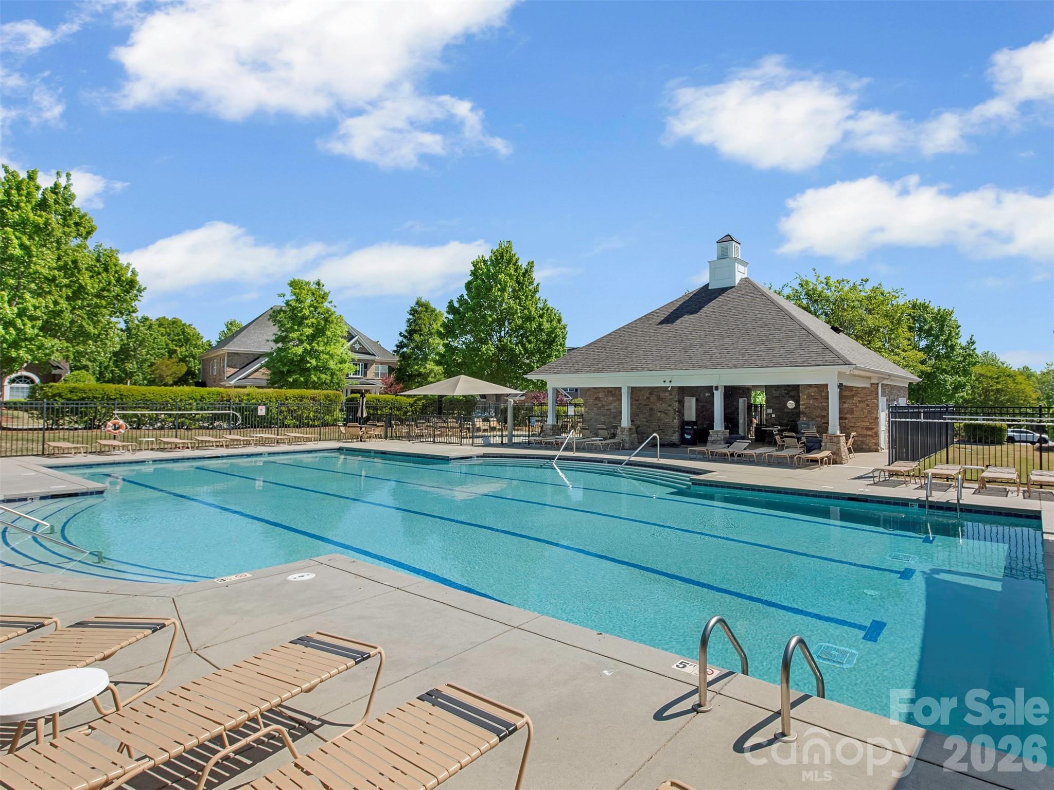 8638 Savannah Road — Harrisburg