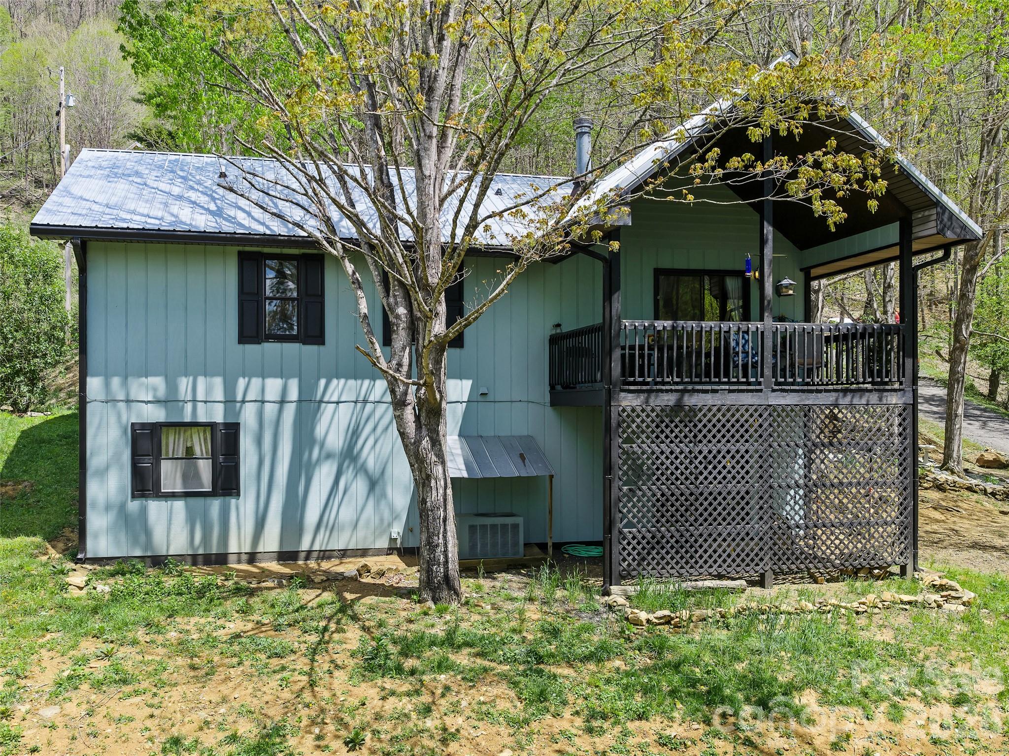 129 Kantagree Drive — Bakersville