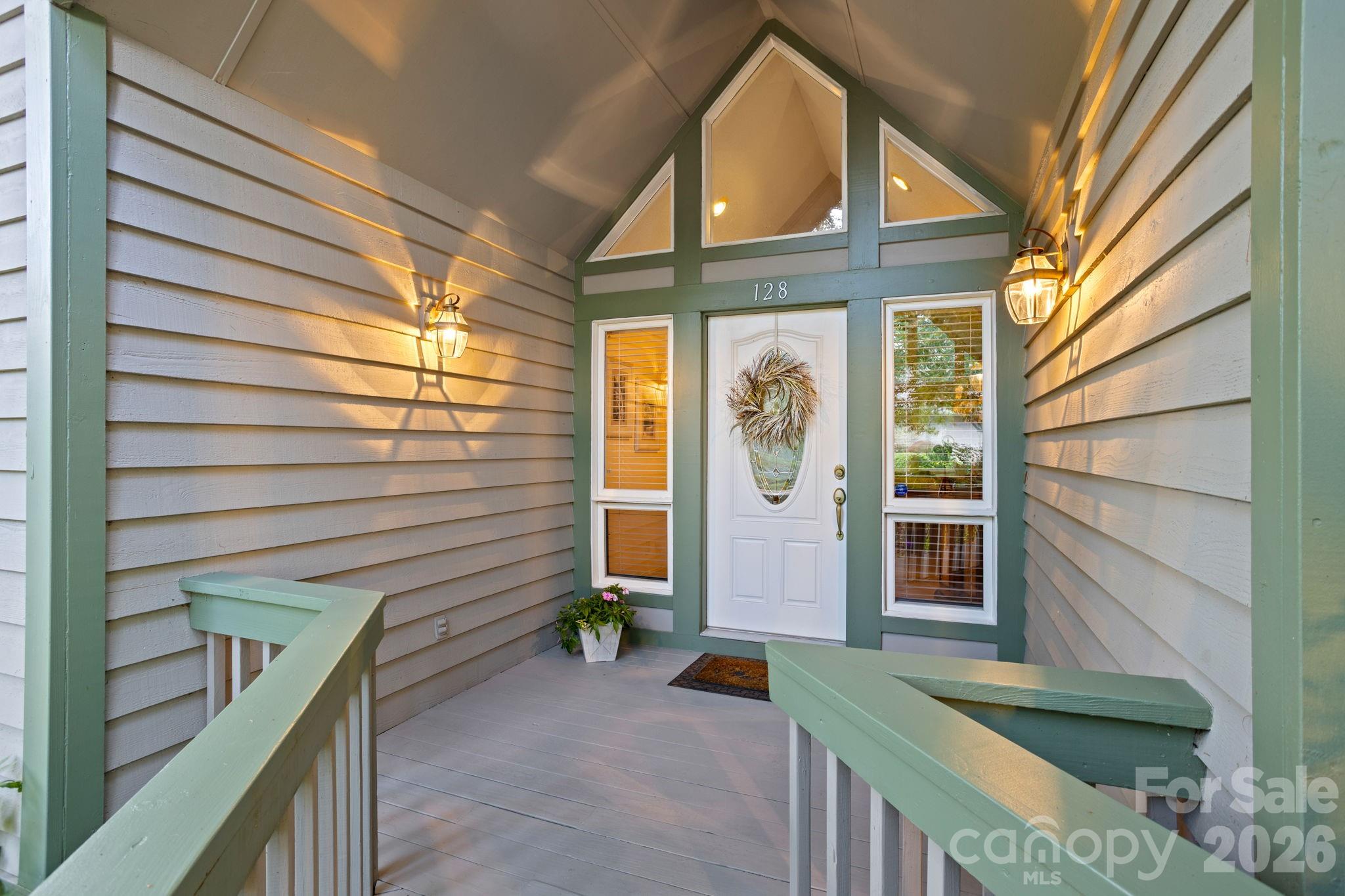 128 Forest View Drive — Flat Rock