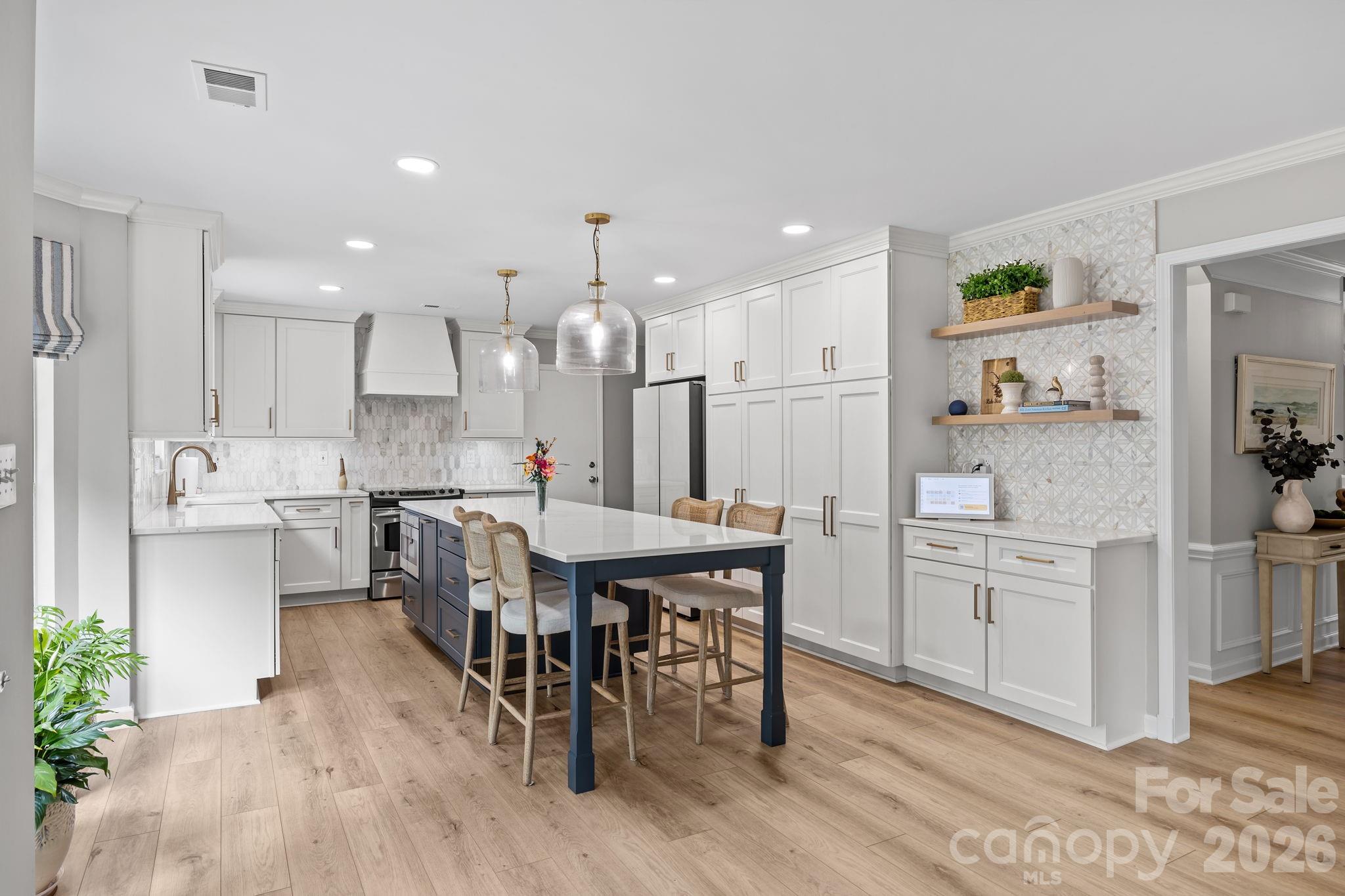 137 Paseo Drive — Mooresville