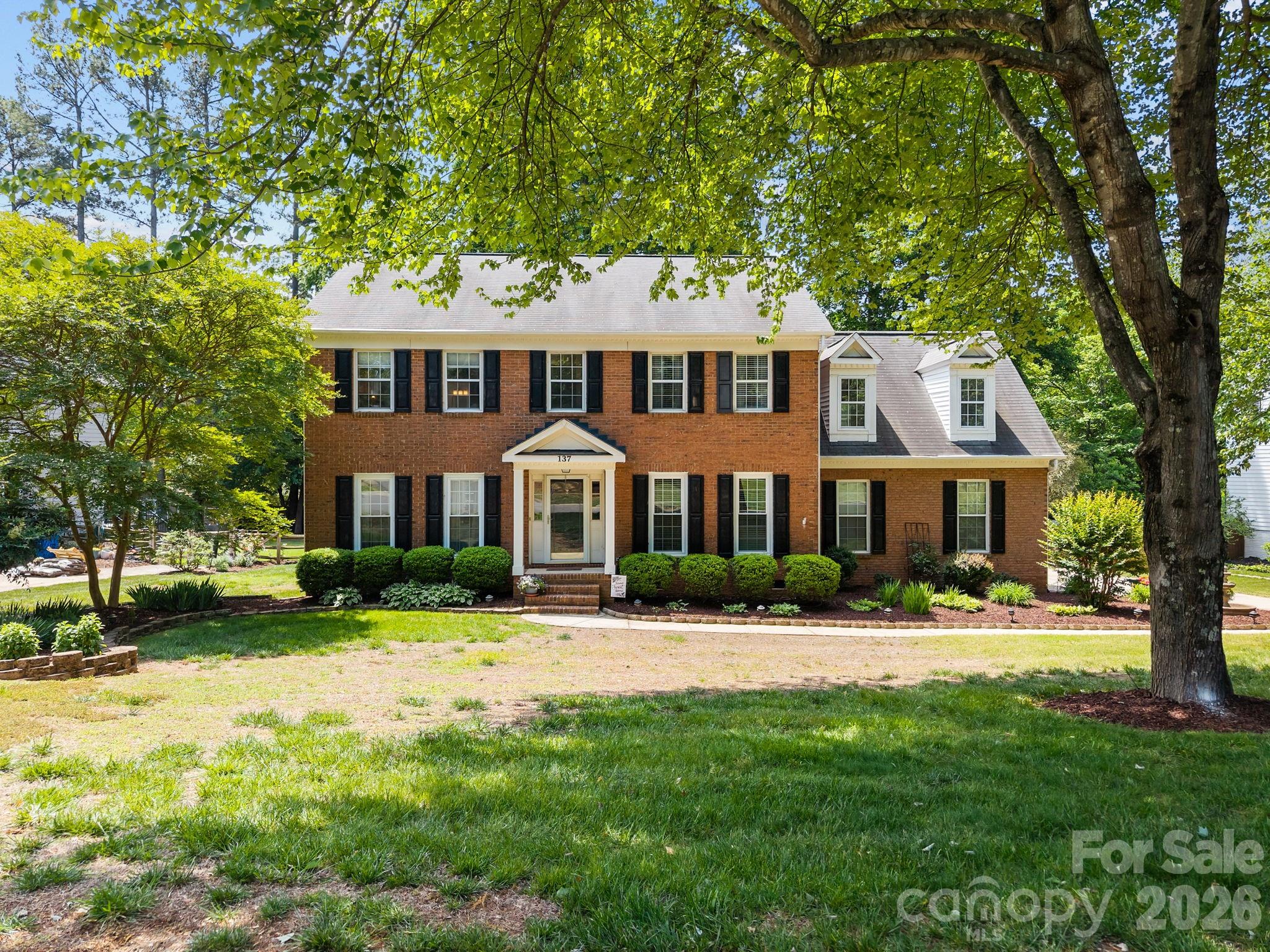 137 Paseo Drive — Mooresville