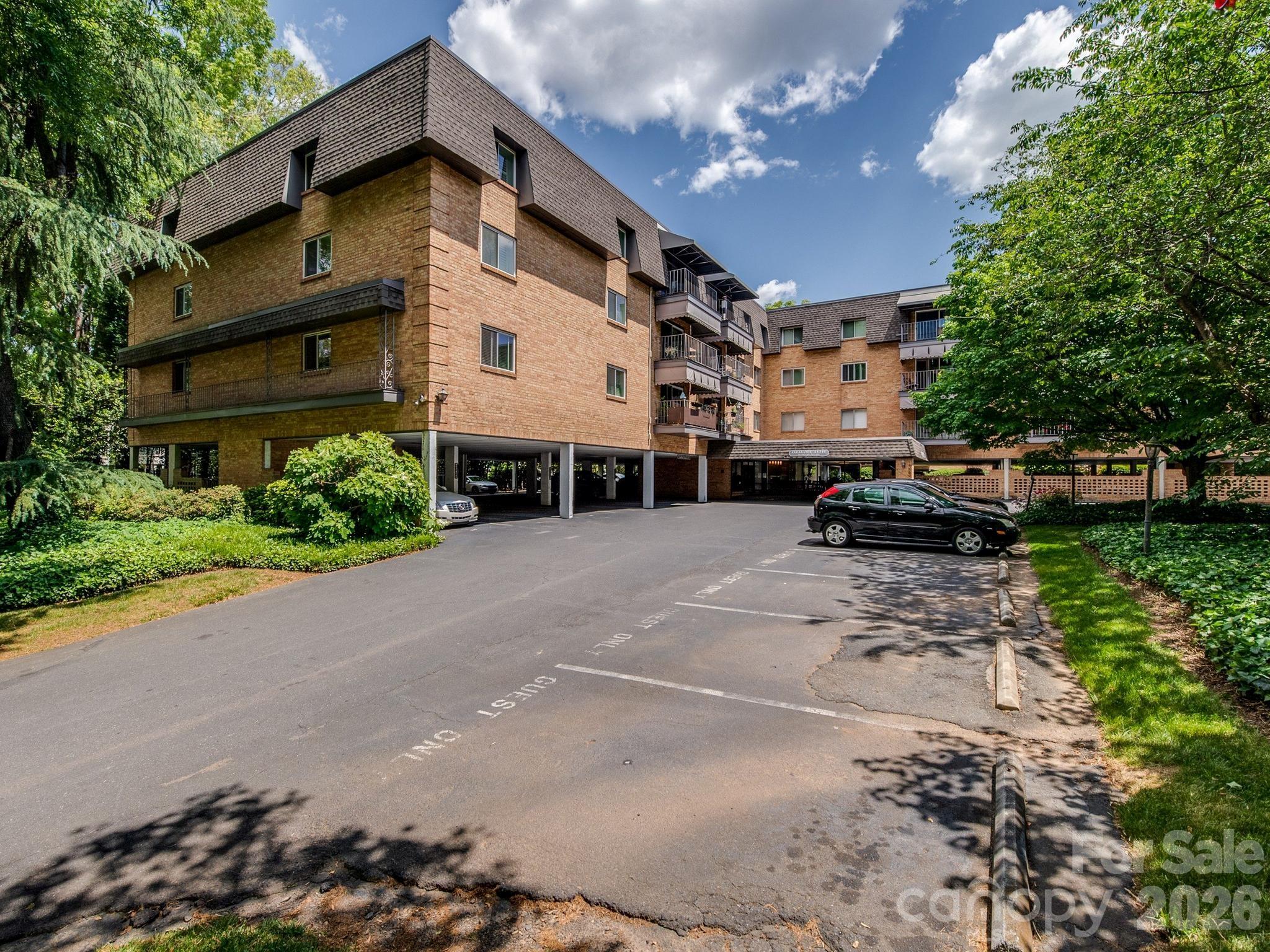 1323 Queens Road #309 — Charlotte