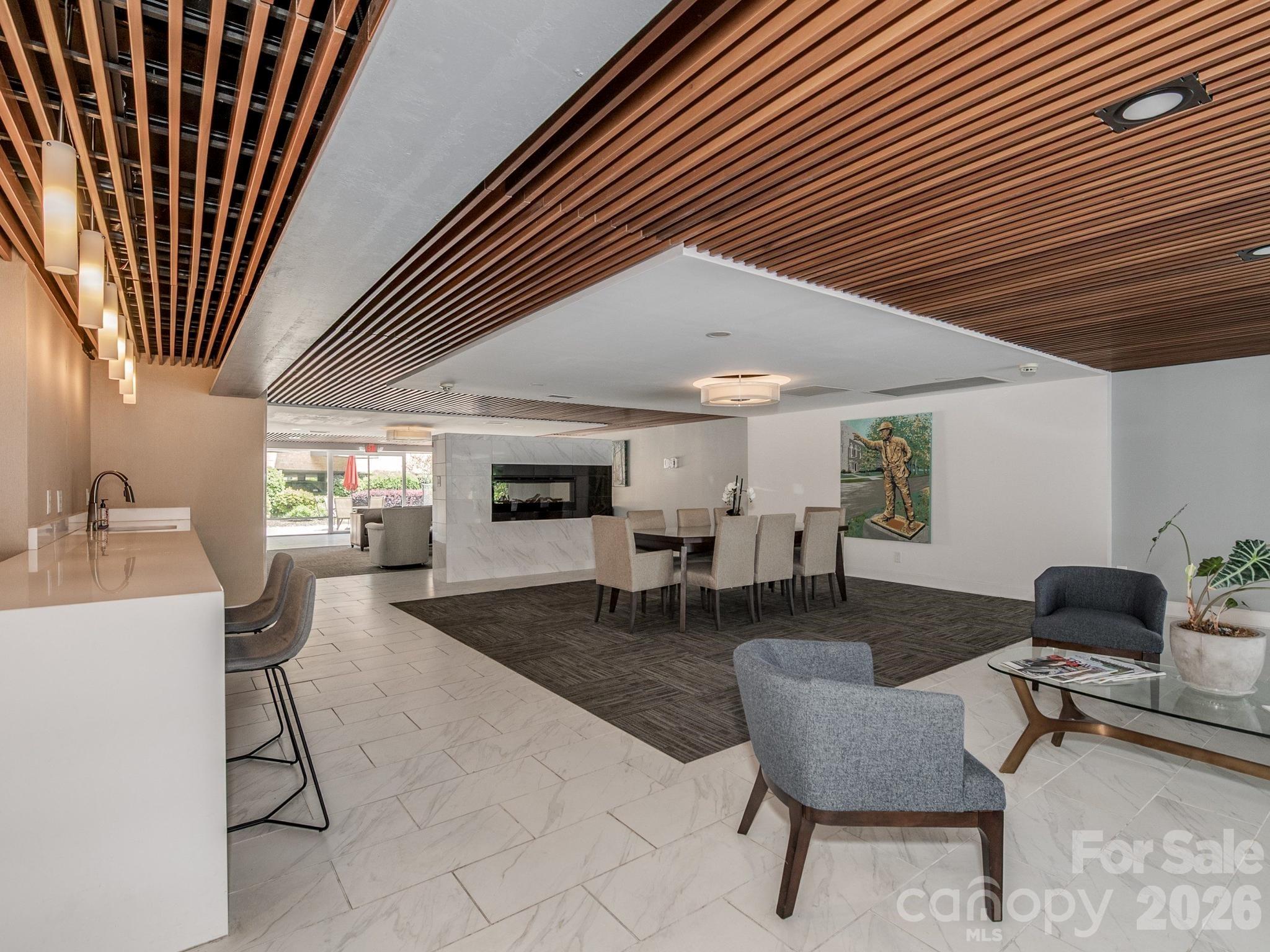 1323 Queens Road #309 — Charlotte