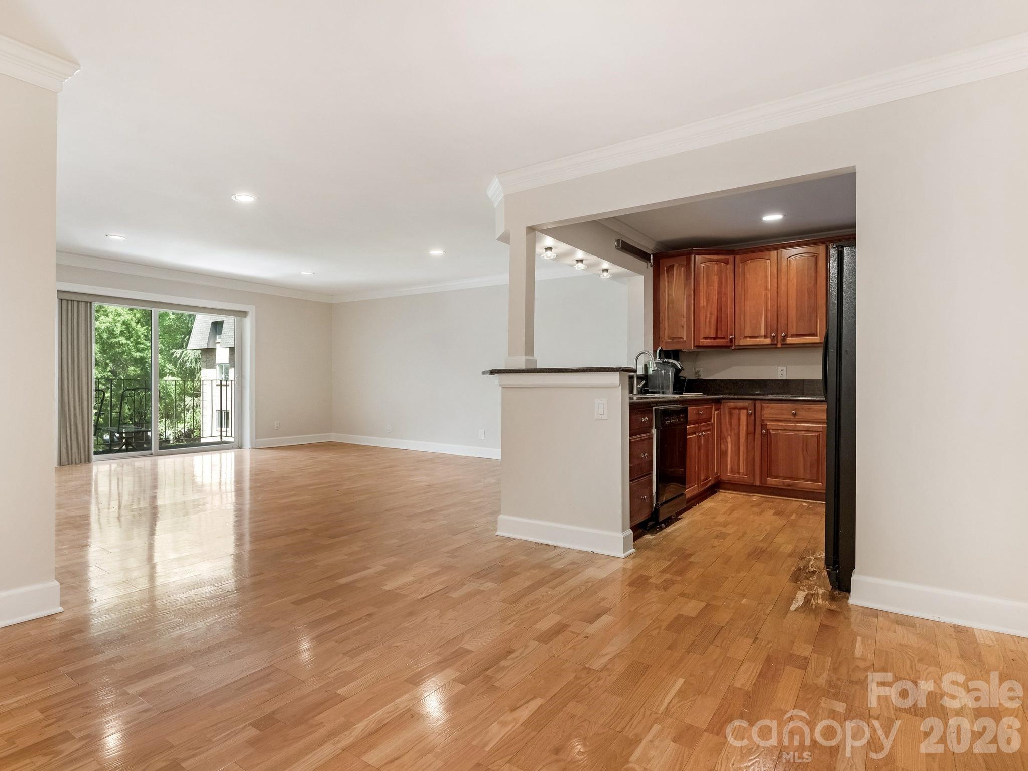 1323 Queens Road #309 — Charlotte
