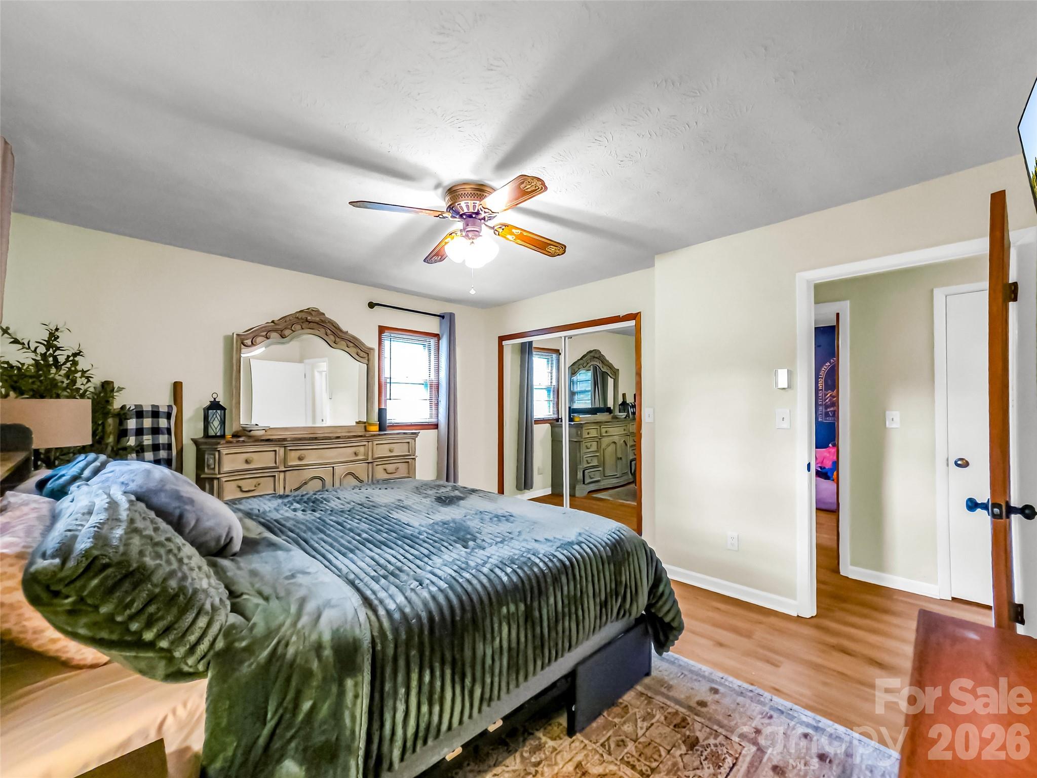 122 W Sweetbriar Lane — Etowah