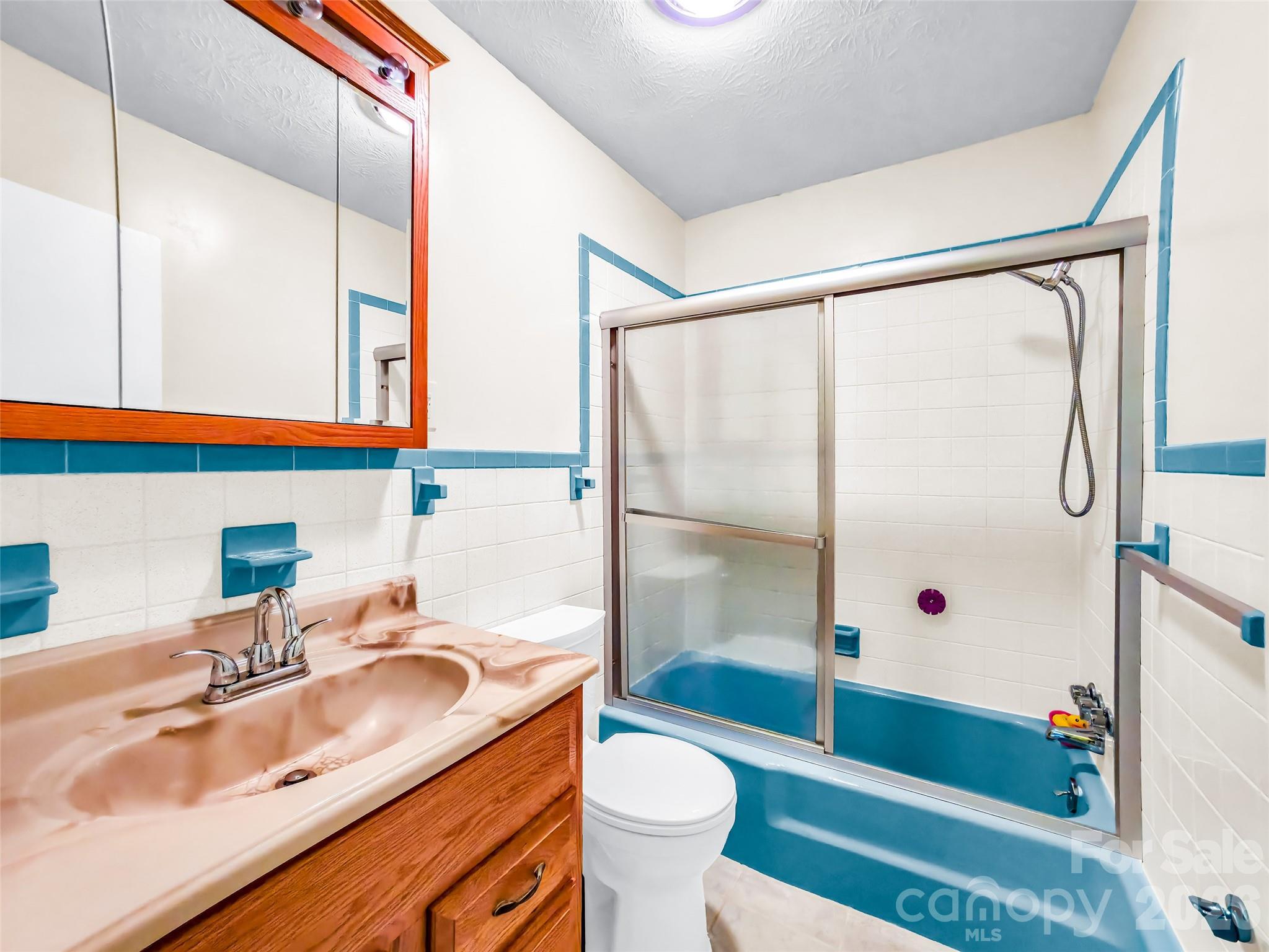 122 W Sweetbriar Lane — Etowah