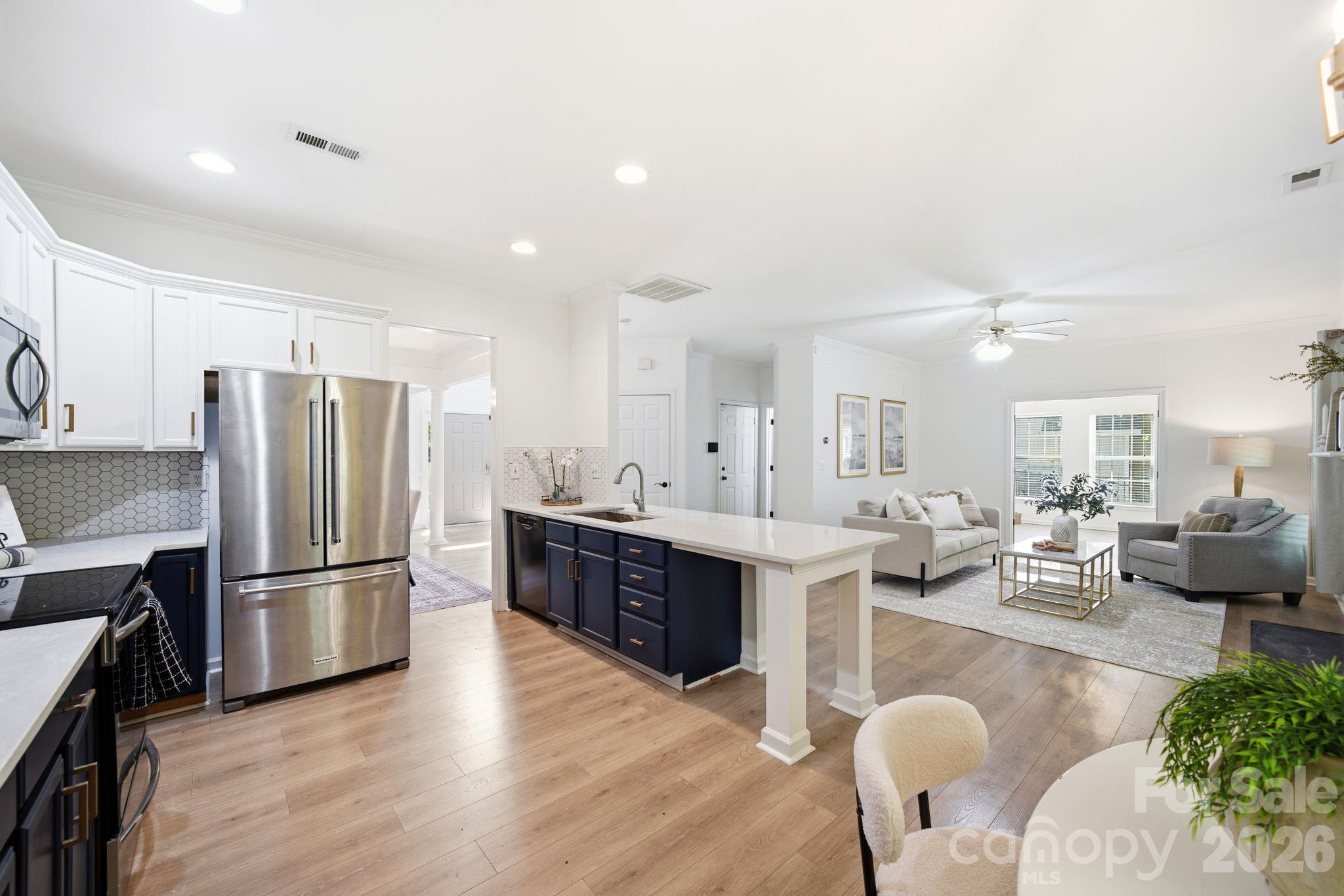 16214 Grafham Circle — Huntersville