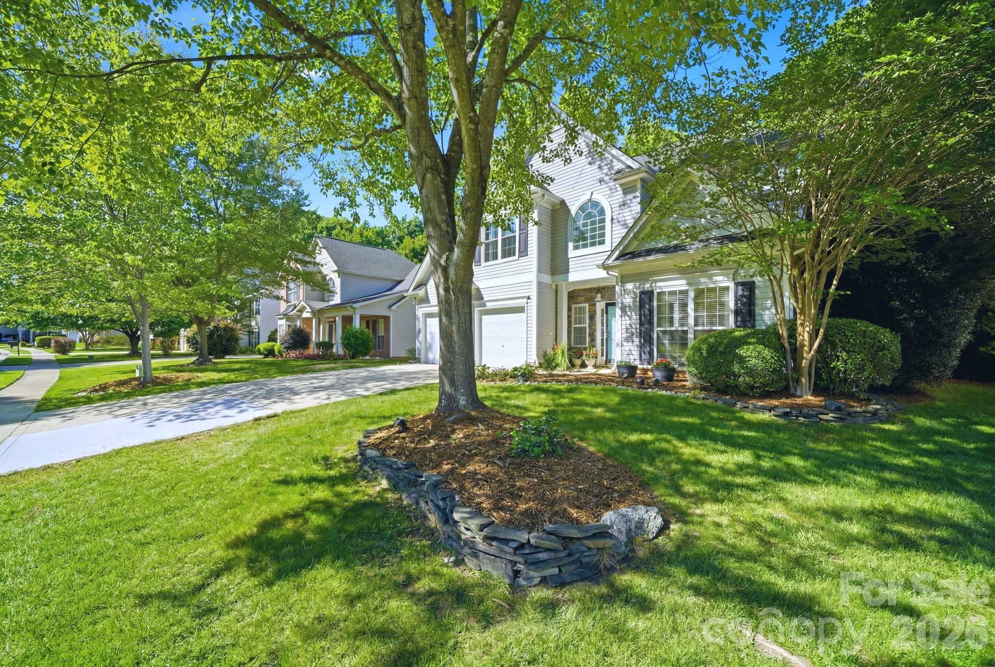 16214 Grafham Circle — Huntersville