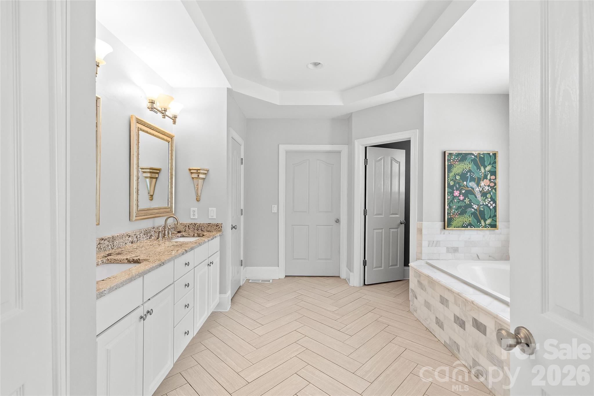 11920 Three Vistas Court — Charlotte