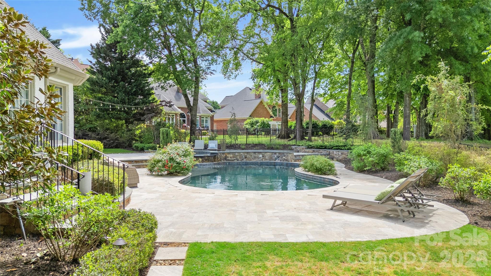 11920 Three Vistas Court — Charlotte
