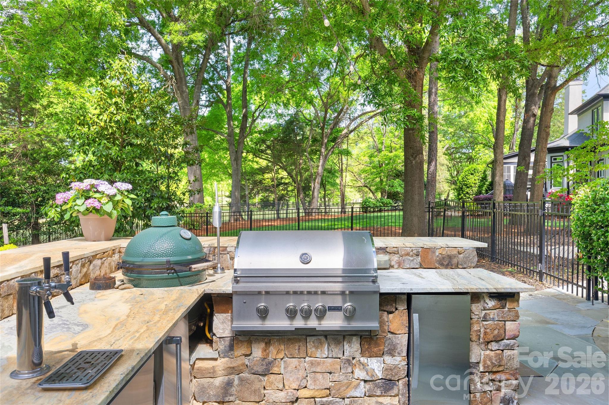 11920 Three Vistas Court — Charlotte