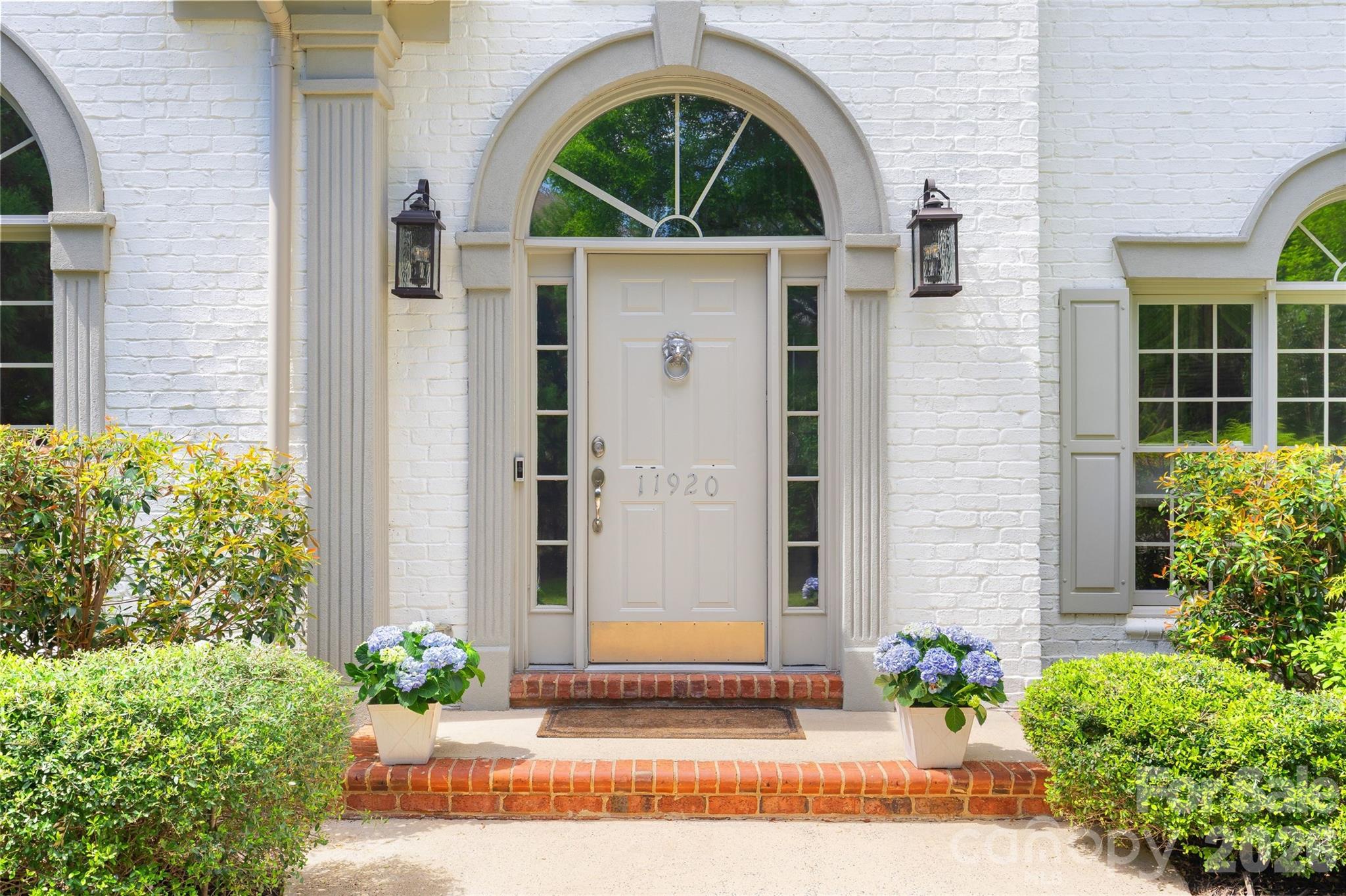 11920 Three Vistas Court — Charlotte
