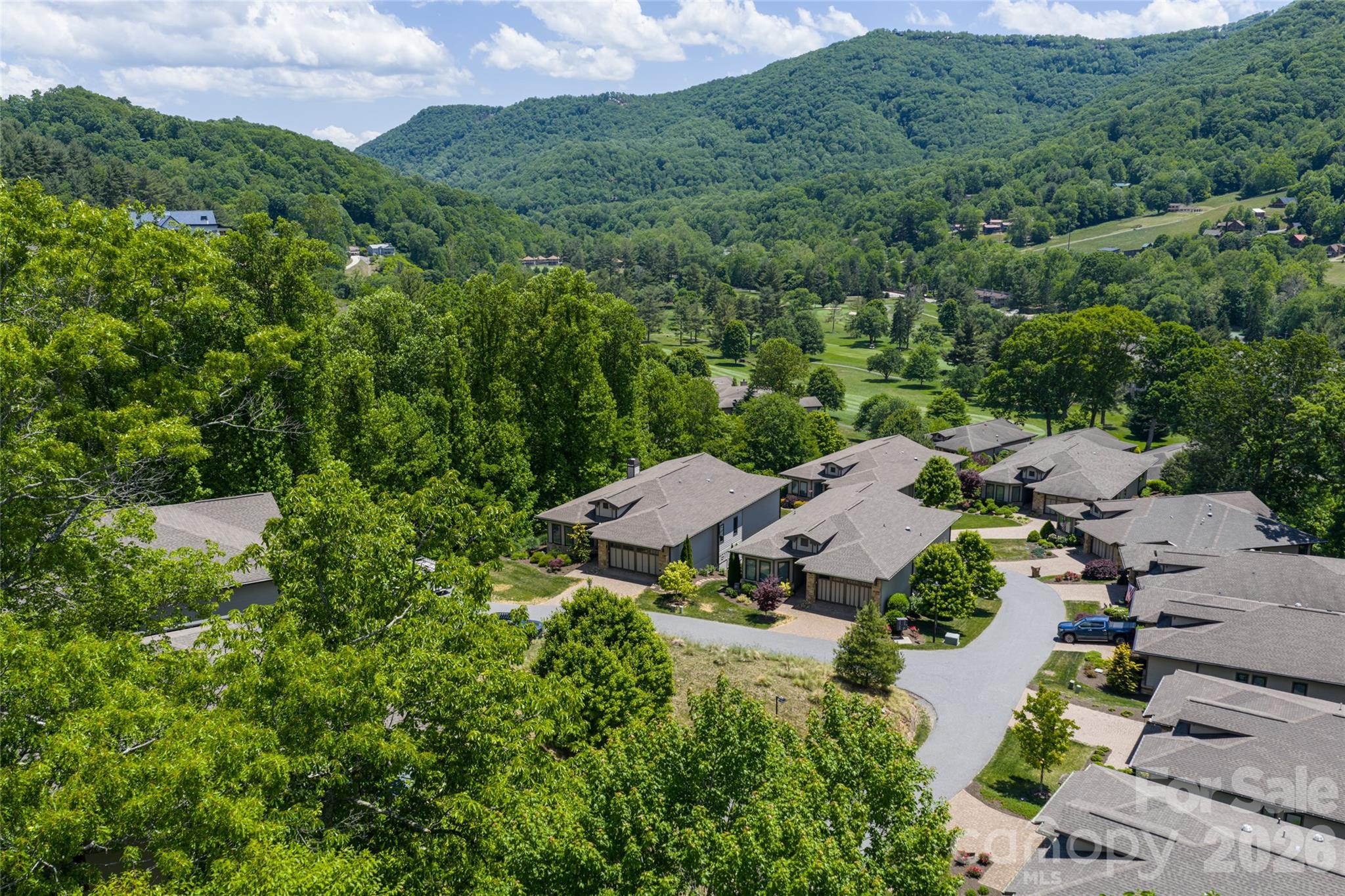 110 Plateau Drive — Maggie Valley