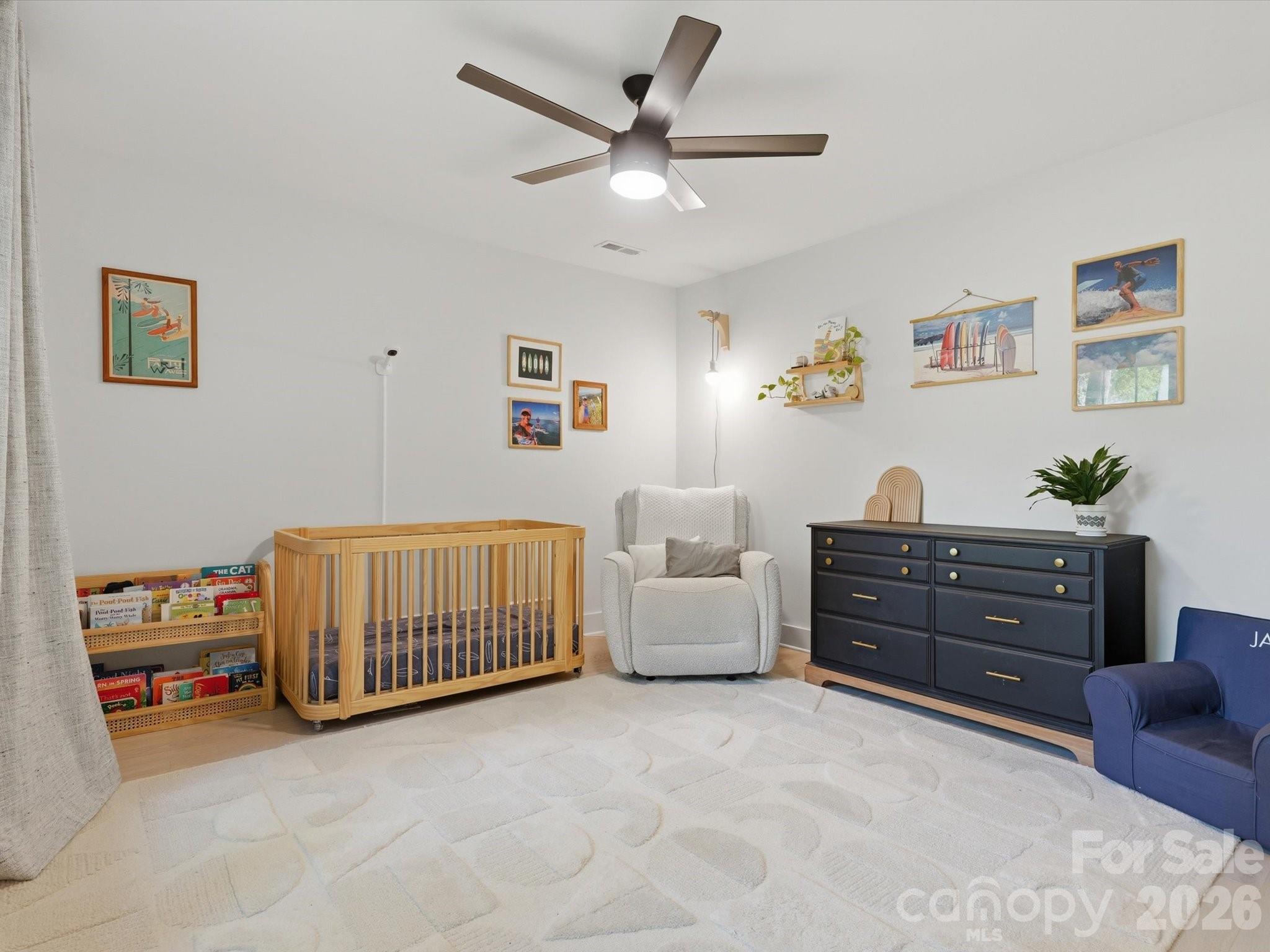 1611 E Barden Road — Charlotte