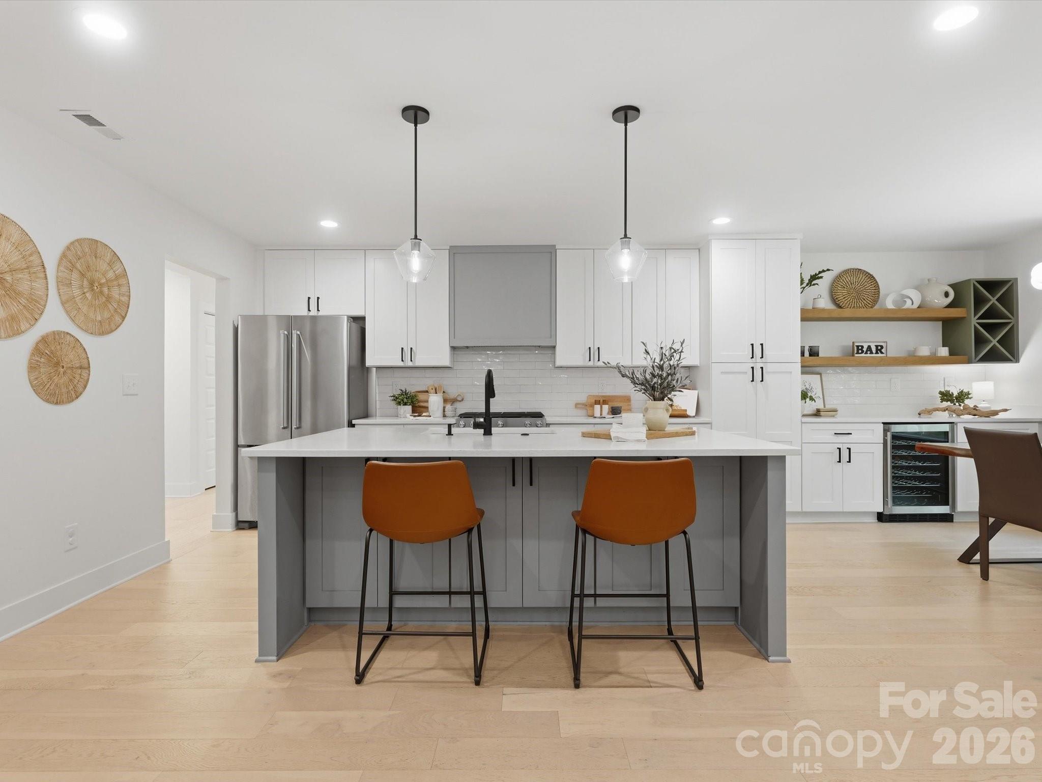 1611 E Barden Road — Charlotte