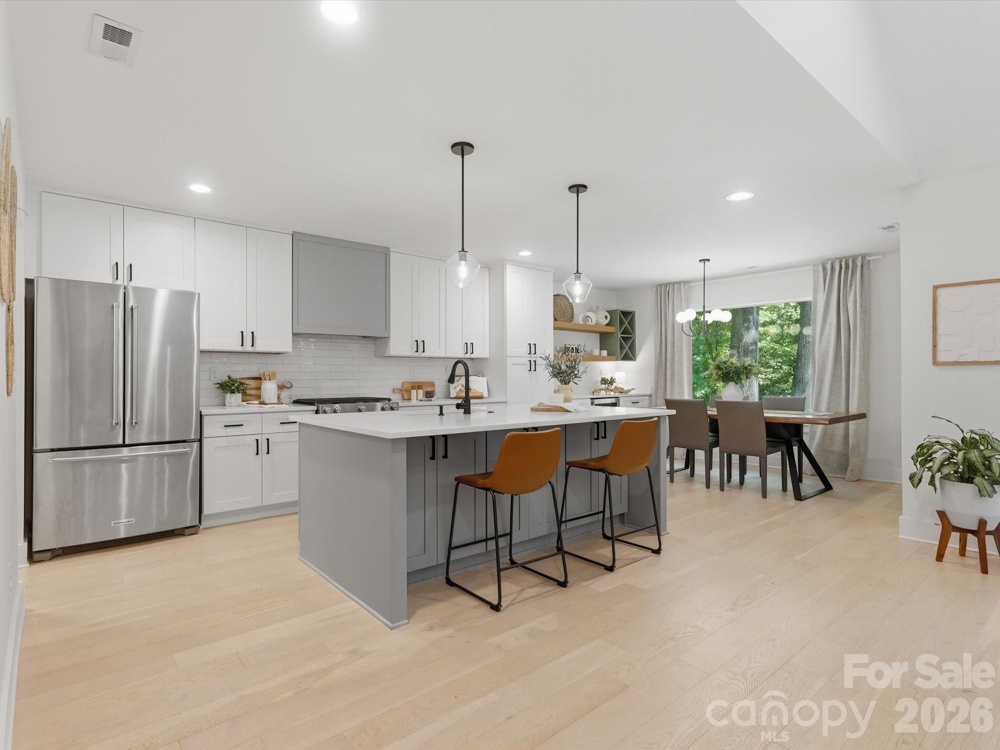 1611 E Barden Road — Charlotte