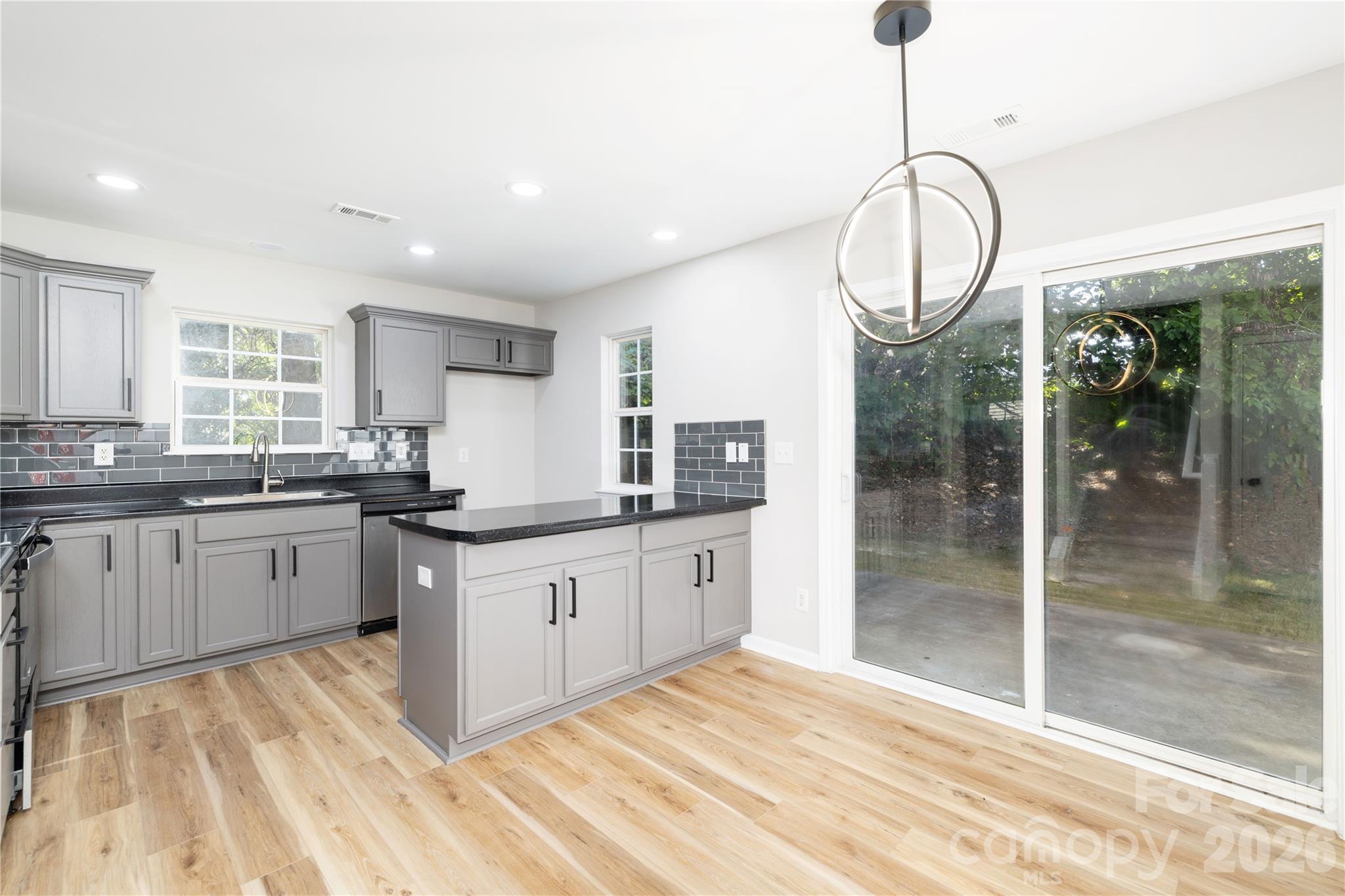 136 Mangum Circle — Mooresville