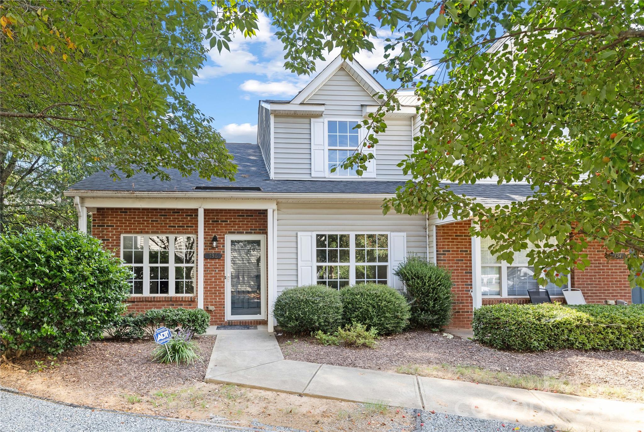 136 Mangum Circle — Mooresville