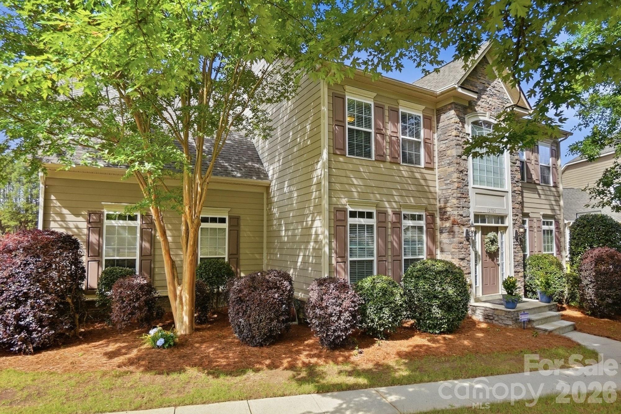 10706 Anglesey Court — Charlotte