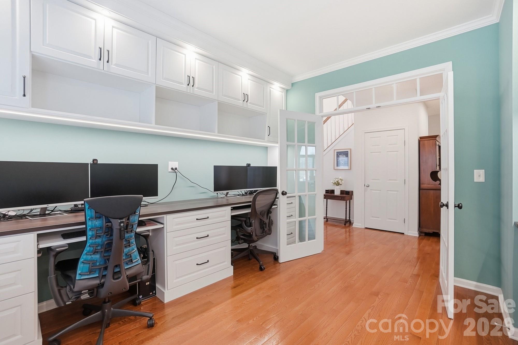 10706 Anglesey Court — Charlotte