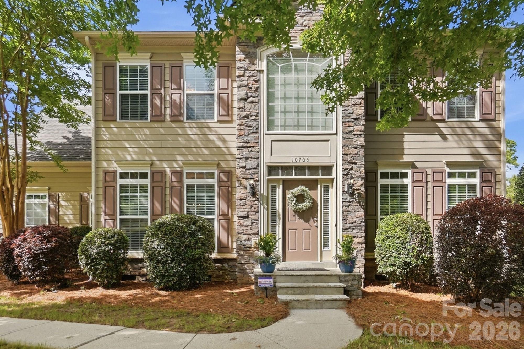10706 Anglesey Court — Charlotte