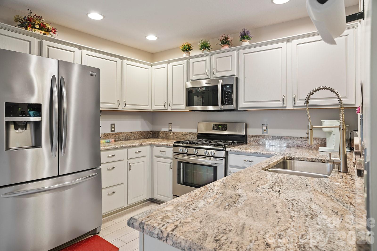 75 Stonebridge Drive — Asheville