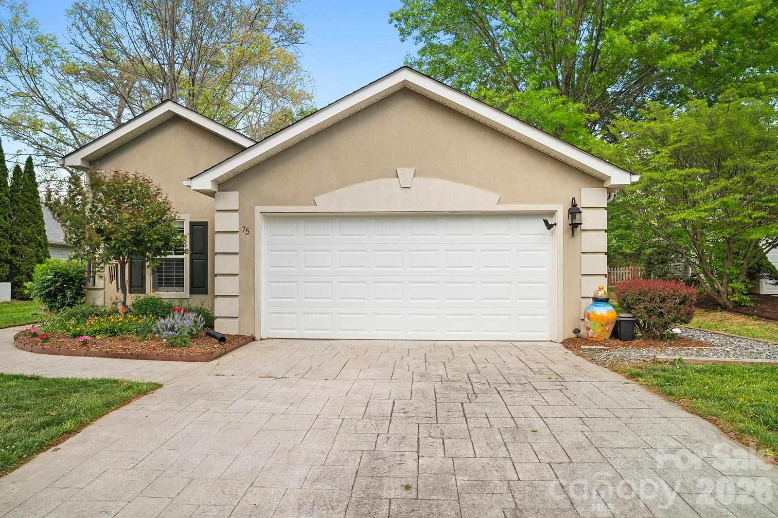 75 Stonebridge Drive — Asheville