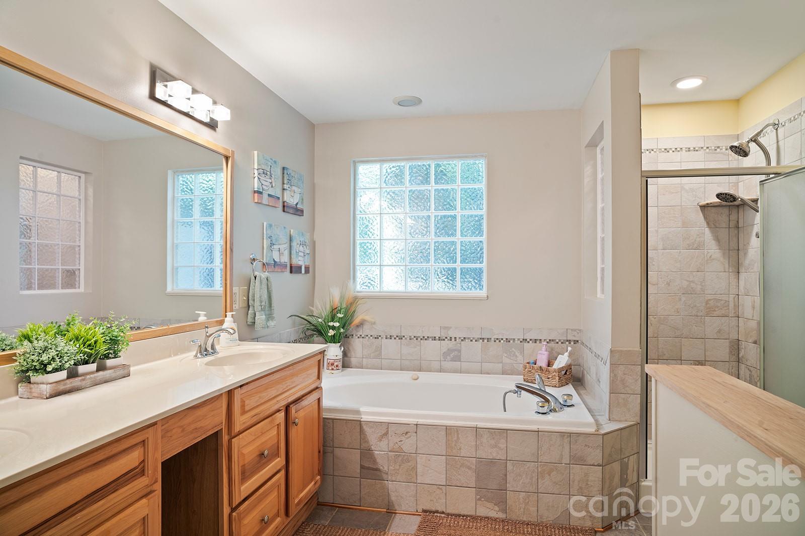 75 Stonebridge Drive — Asheville