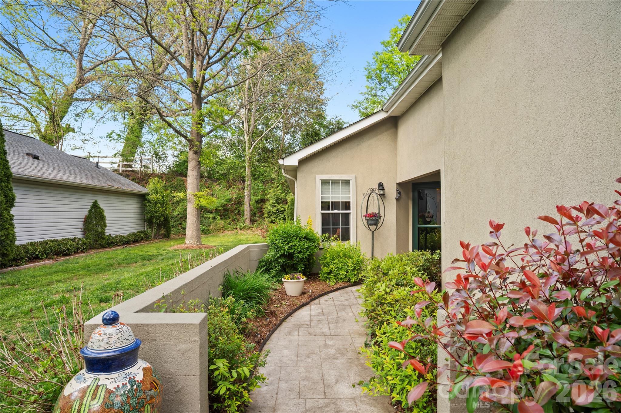 75 Stonebridge Drive — Asheville
