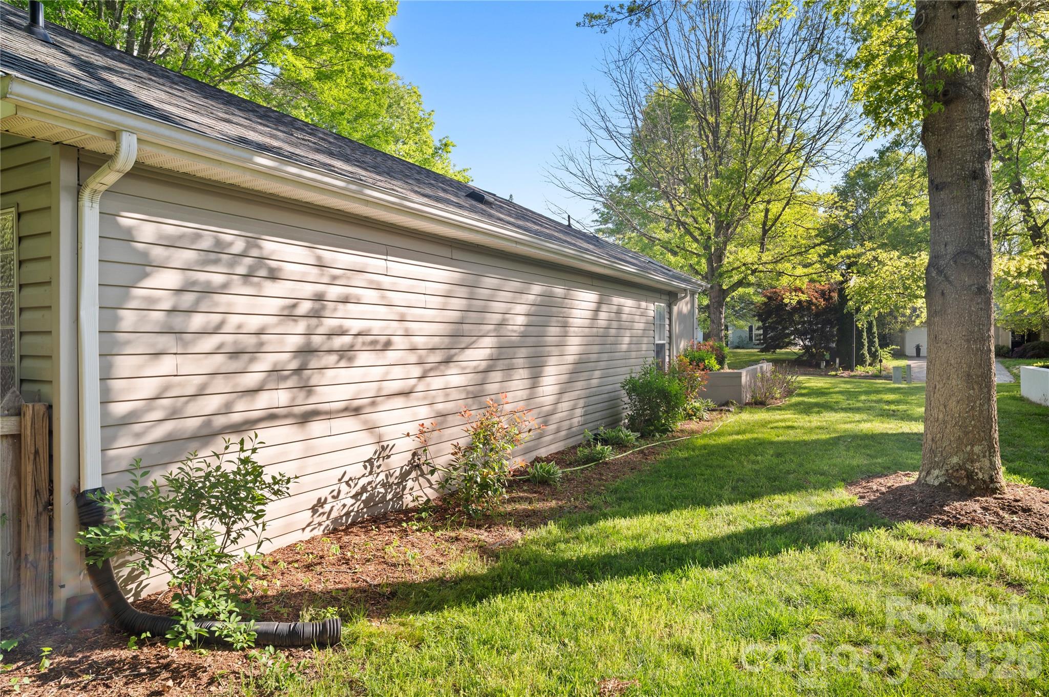 75 Stonebridge Drive — Asheville