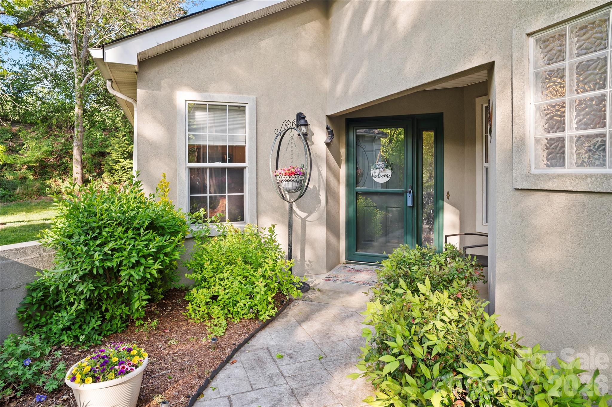 75 Stonebridge Drive — Asheville