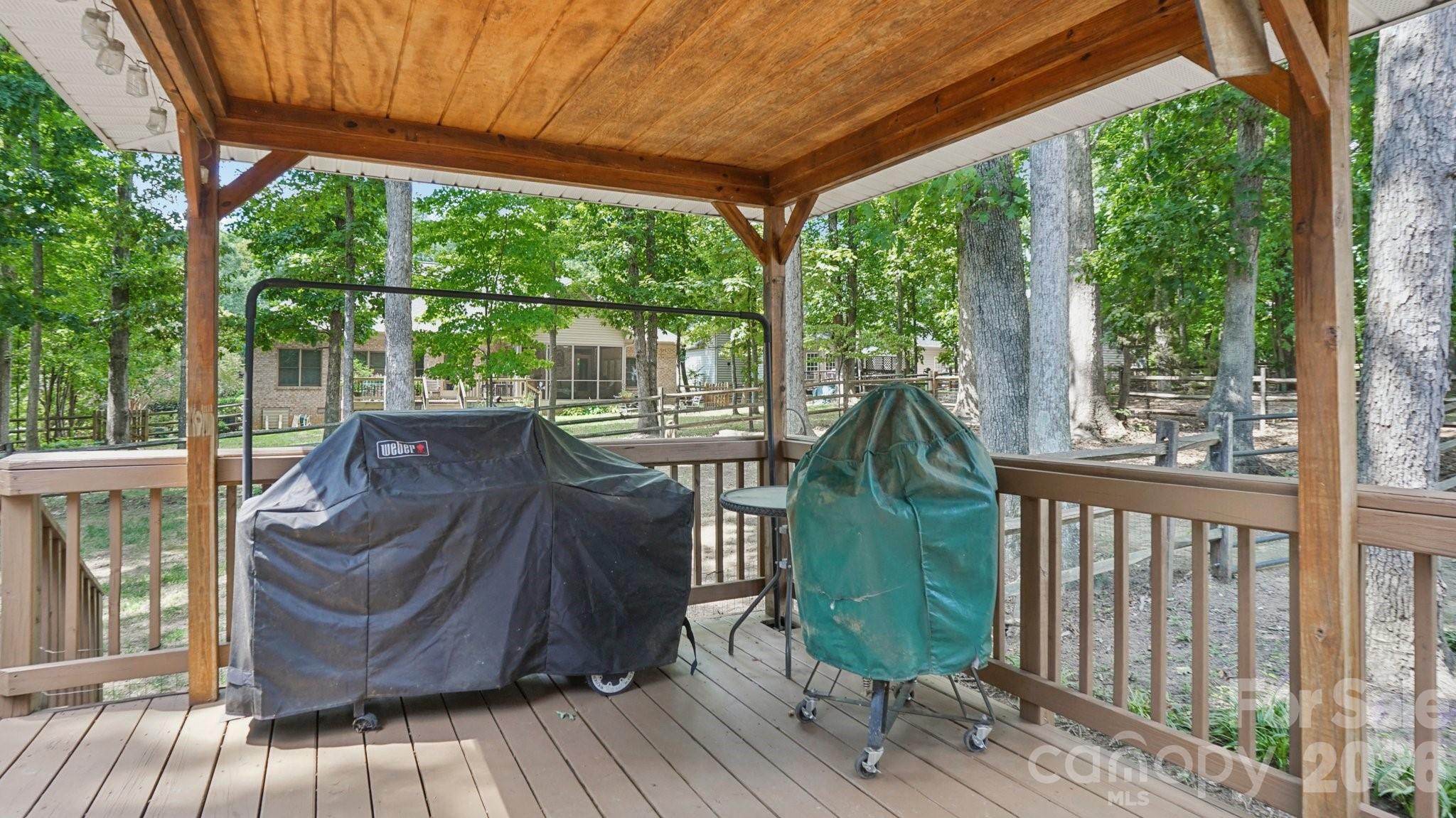5212 Shannamara Drive — Matthews