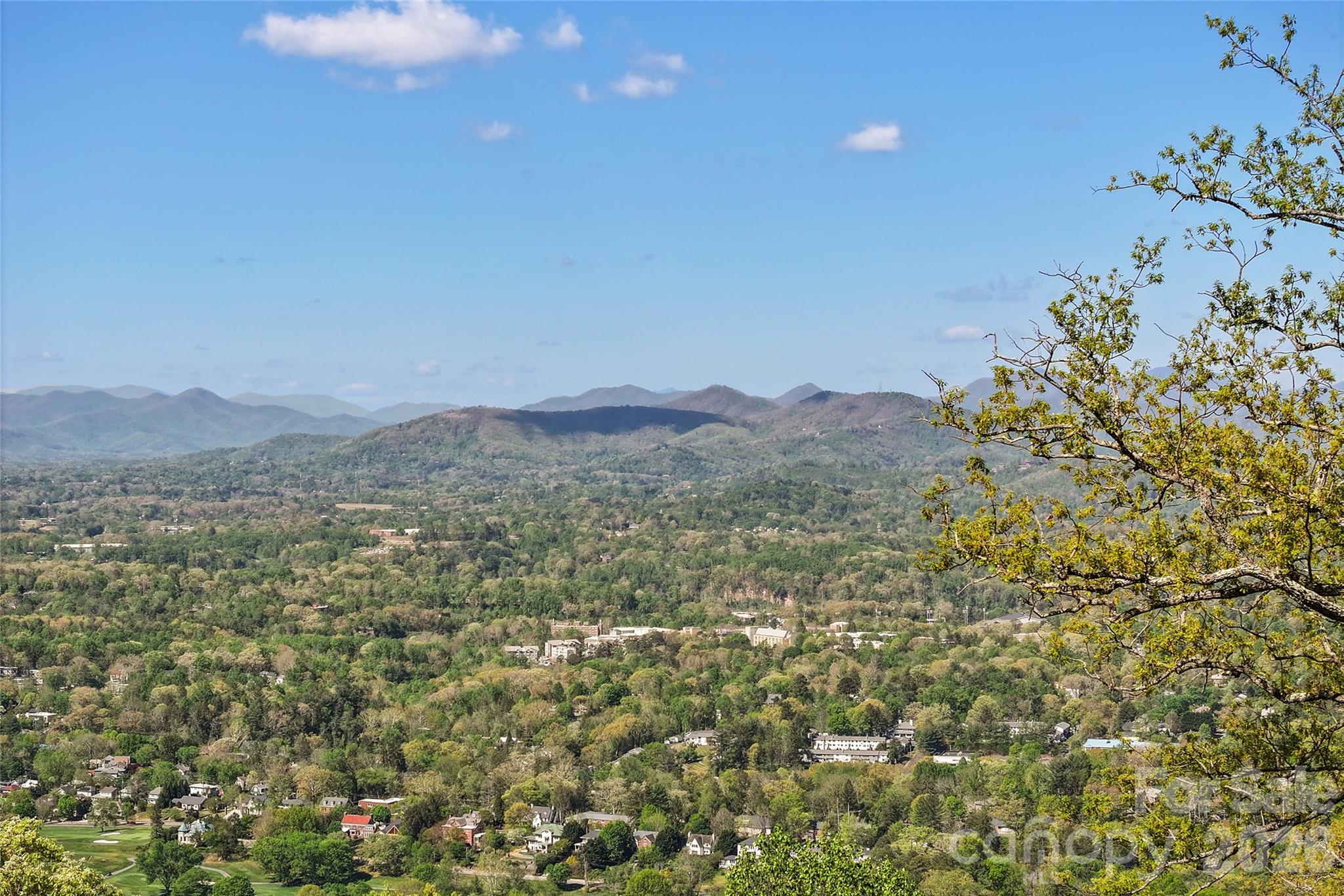 110 Crestwood Road — Asheville