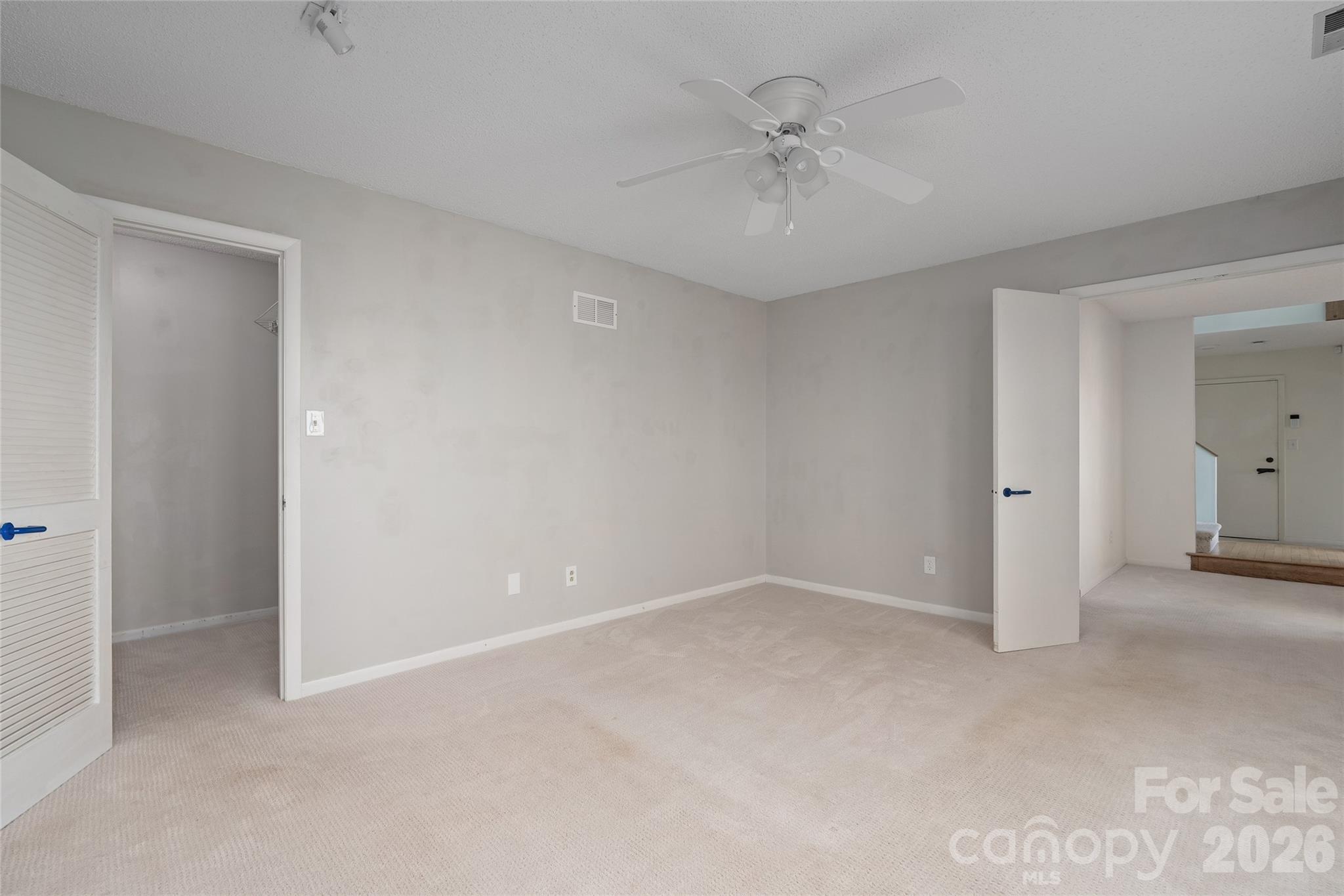 110 Crestwood Road — Asheville