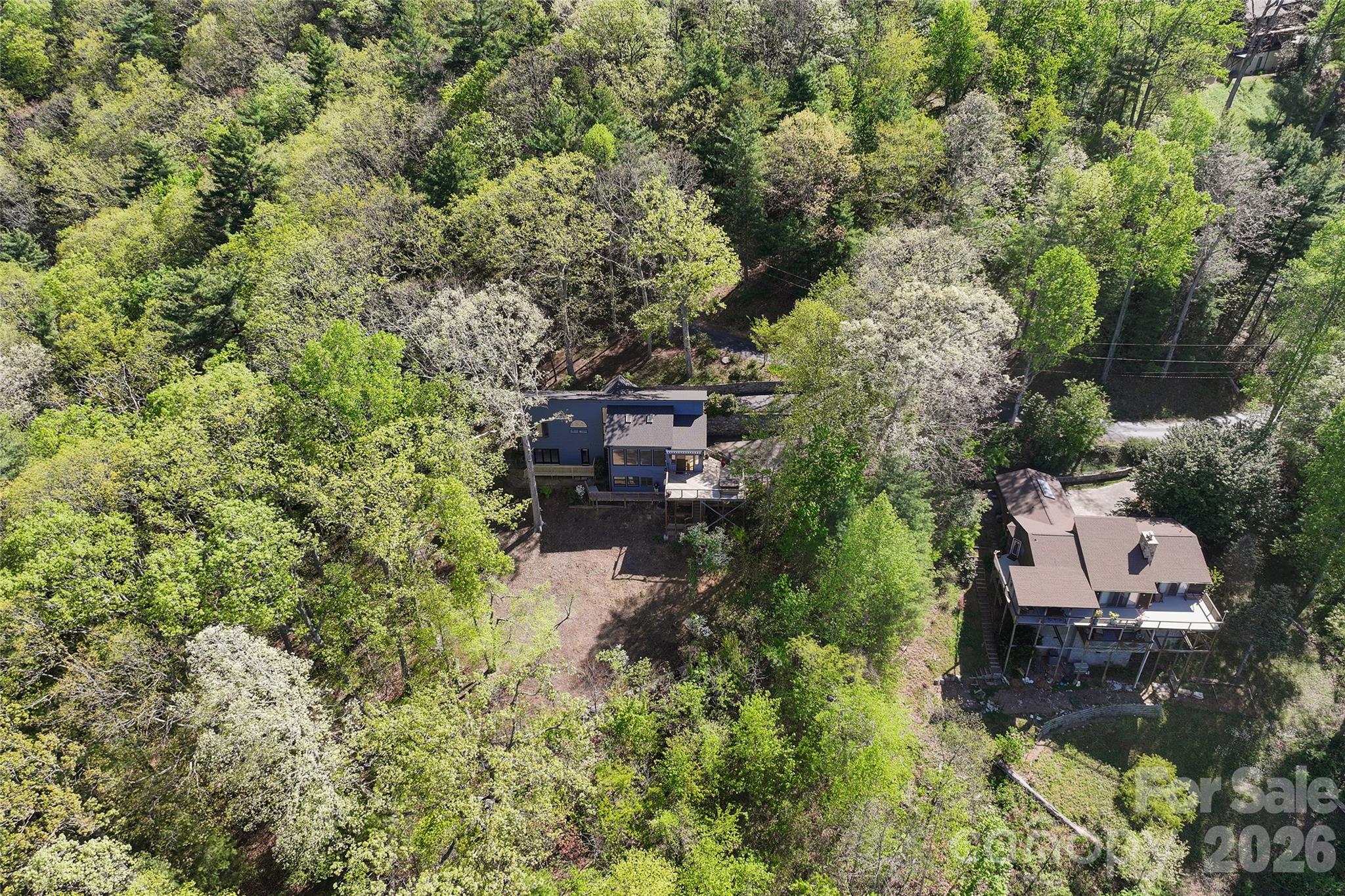 110 Crestwood Road — Asheville