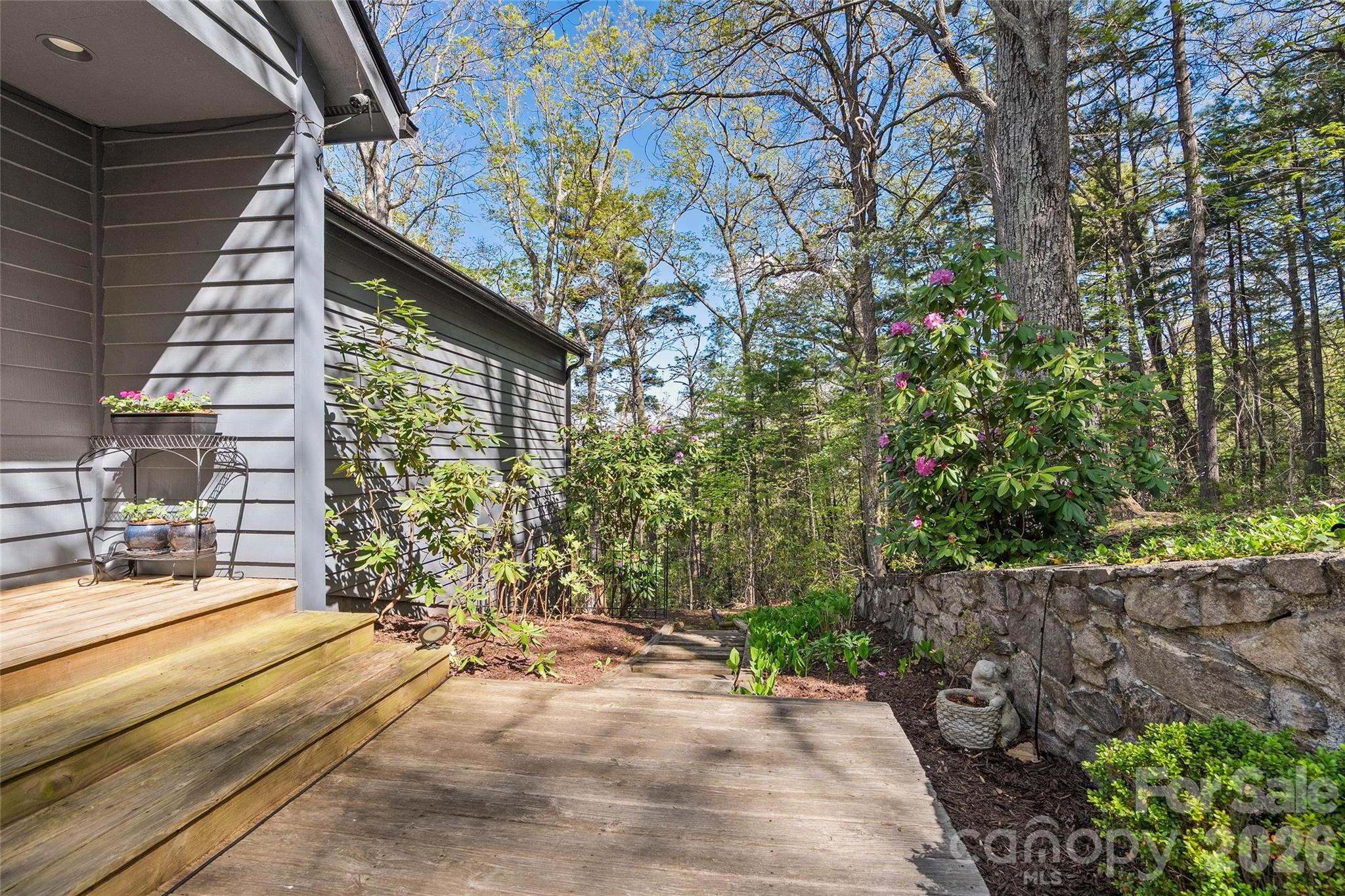 110 Crestwood Road — Asheville